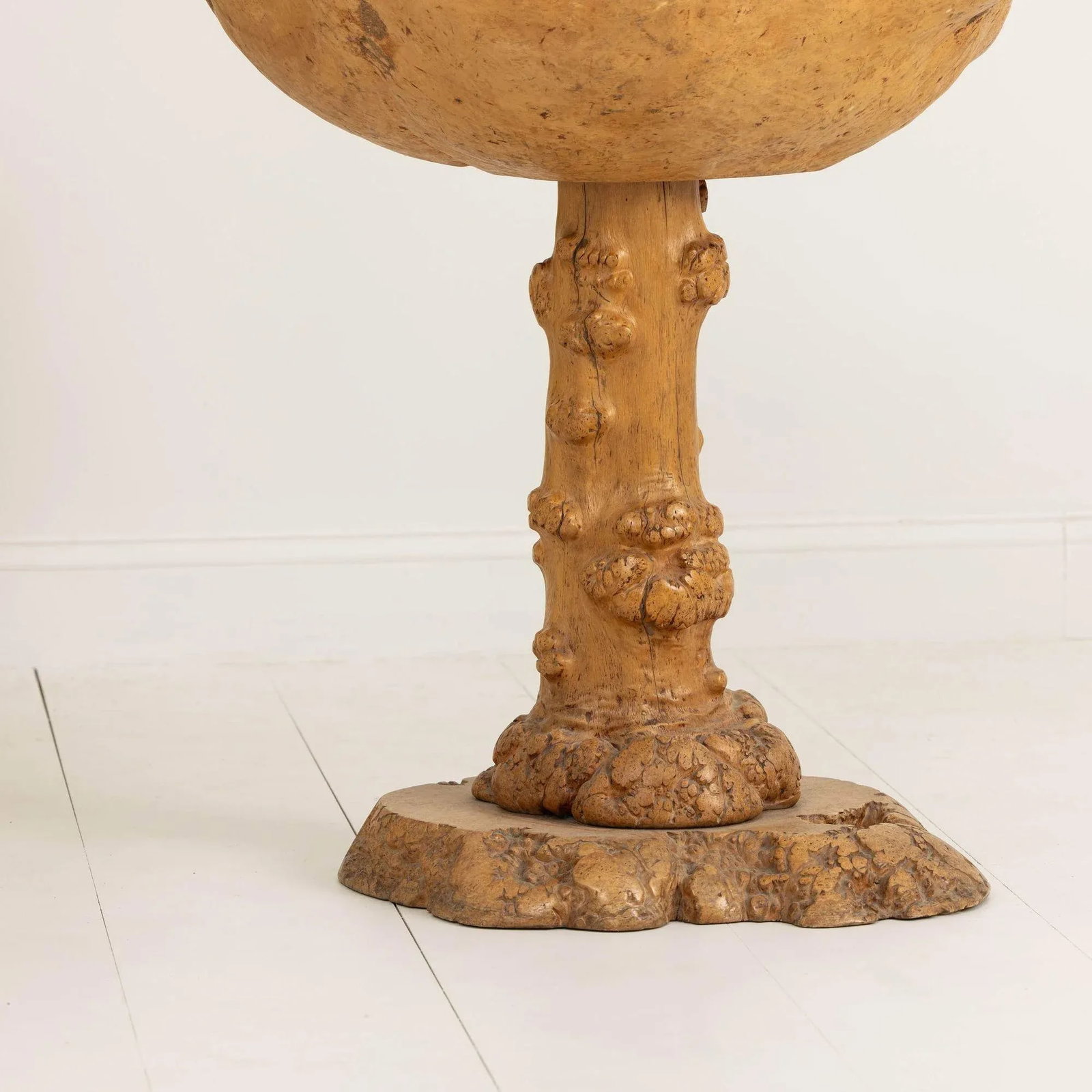 Mid 20th Century Large Swedish Birch and Pine Root Bowl Tazza on Base - 4