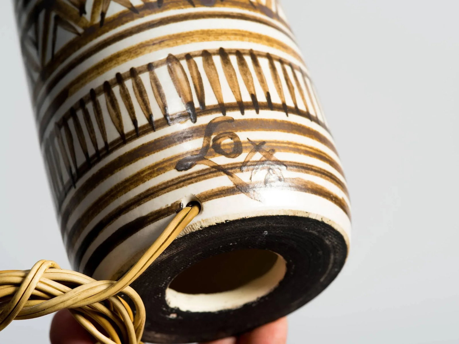 Ceramic Painted Lote Table Lamp - 4