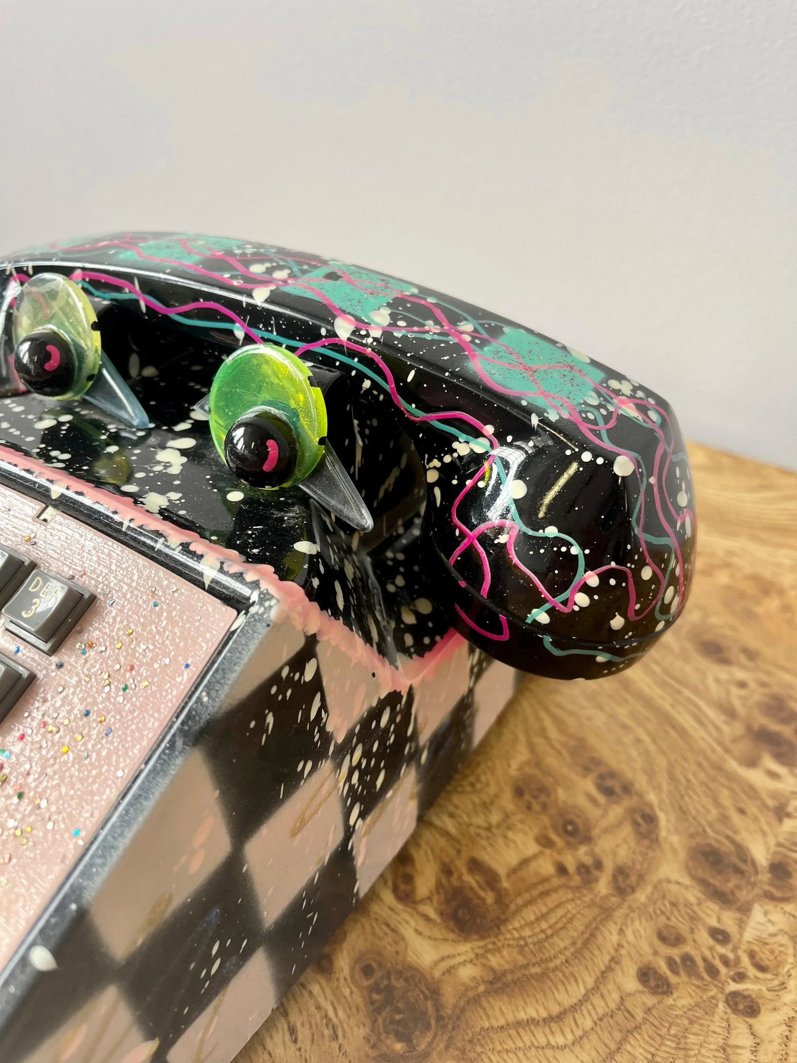 1990s Postmodern Original Signed Hollis Fingold Painted Telephone "Phoneys" Sculpture - 4