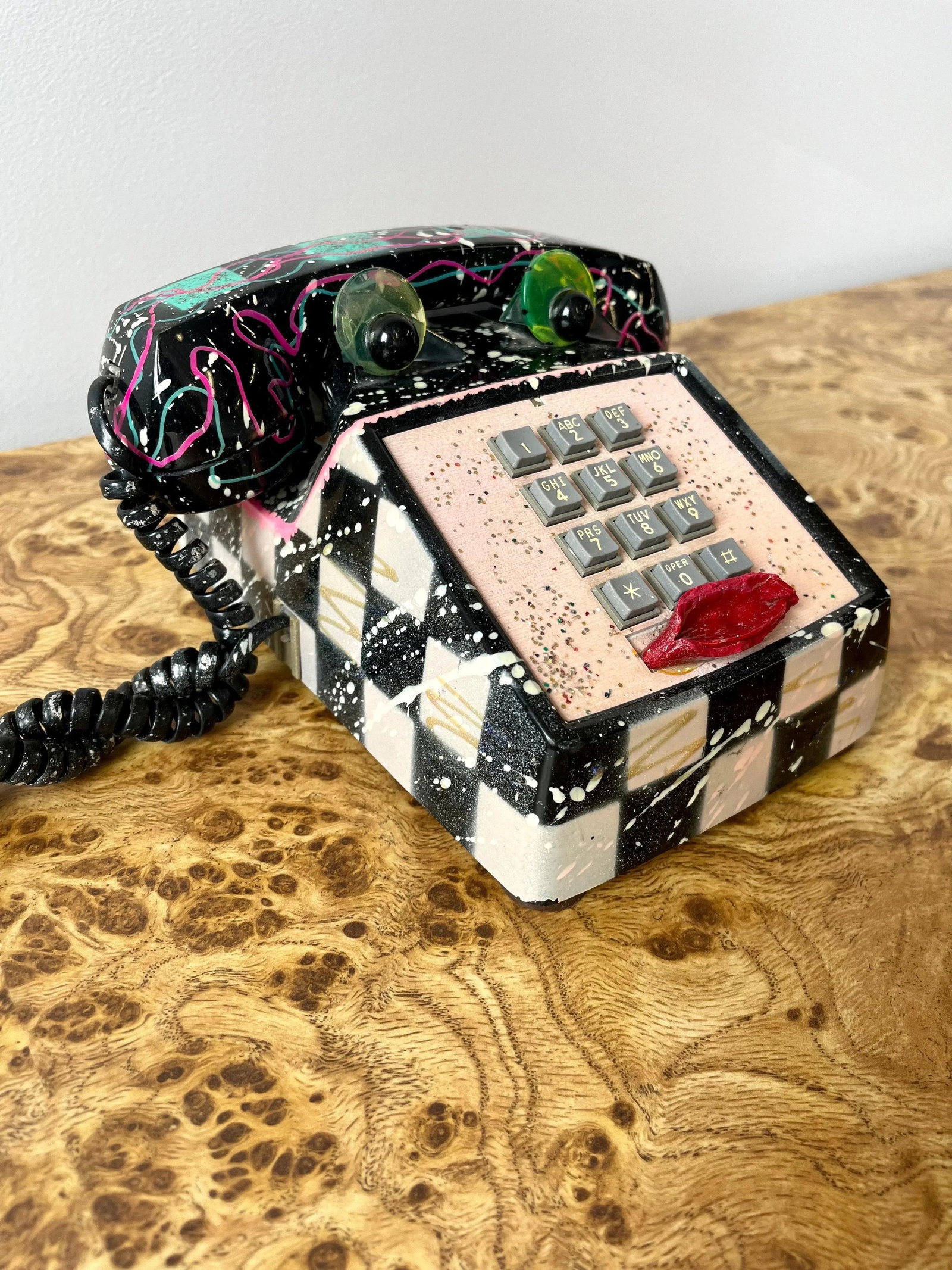 1990s Postmodern Original Signed Hollis Fingold Painted Telephone "Phoneys" Sculpture - 8
