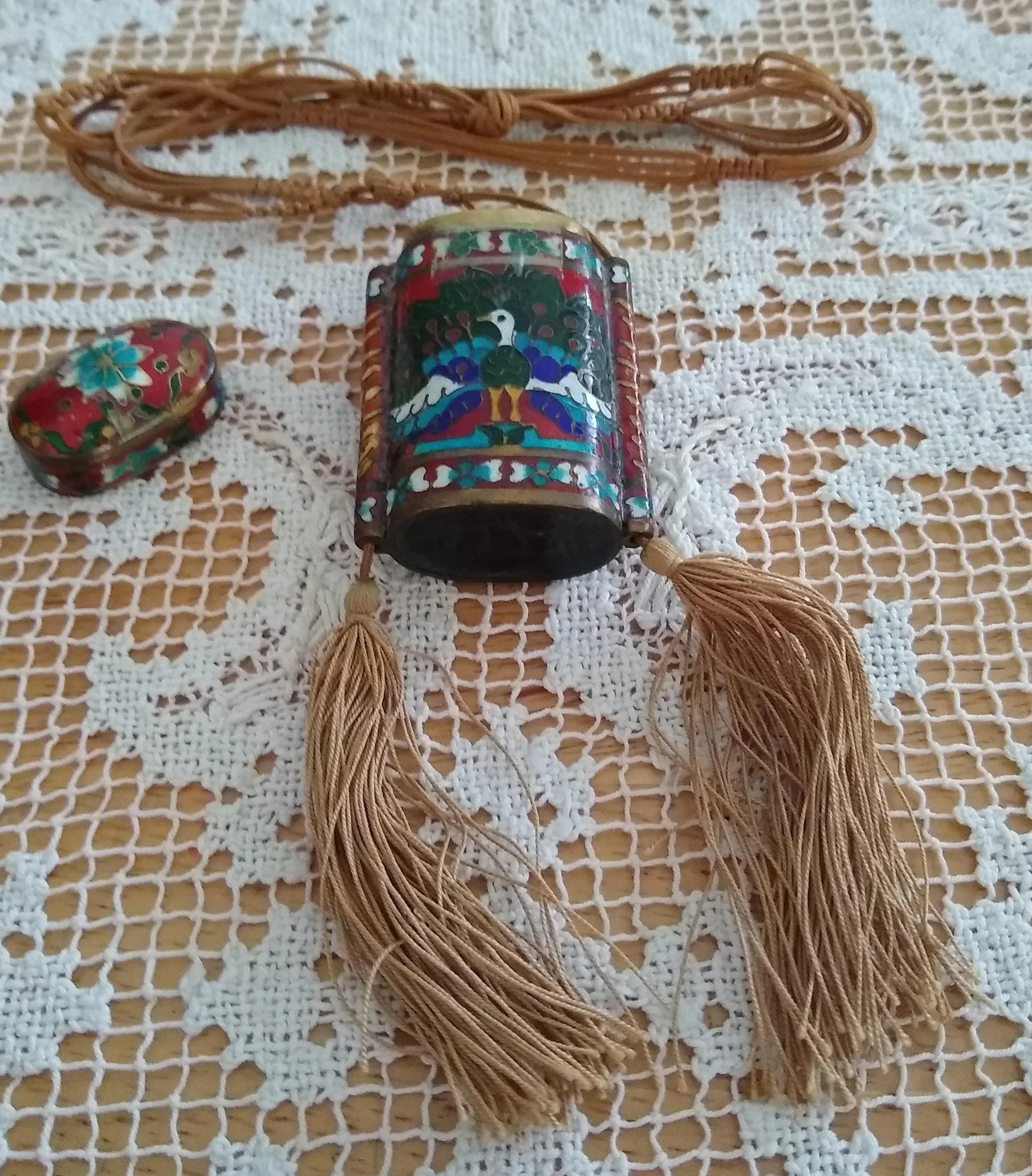 Vintage Chinese Cloissone Perfume Container Neckware - 2