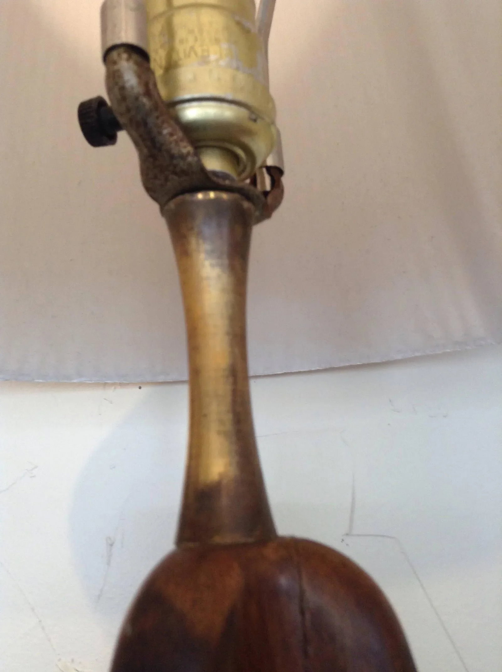 Mid Century Modern Oversize Sculpted Walnut Table Lamp With String Shade 60s - 4