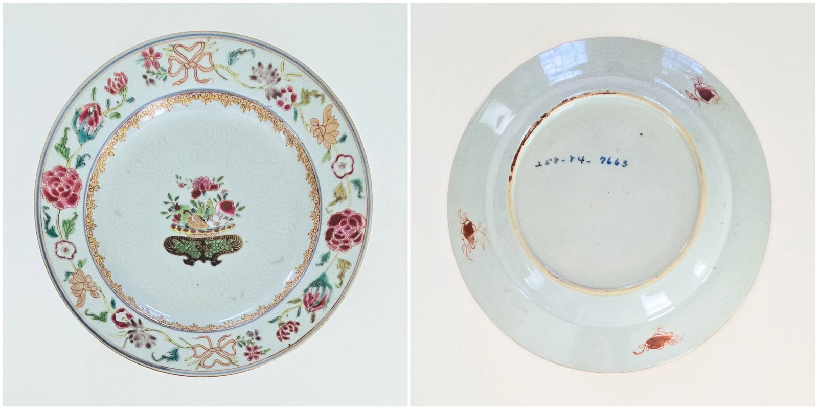 Set of 6 Antique Chinoiserie French 17th Century Chinoiserie Porcelain Wall Plates - 6