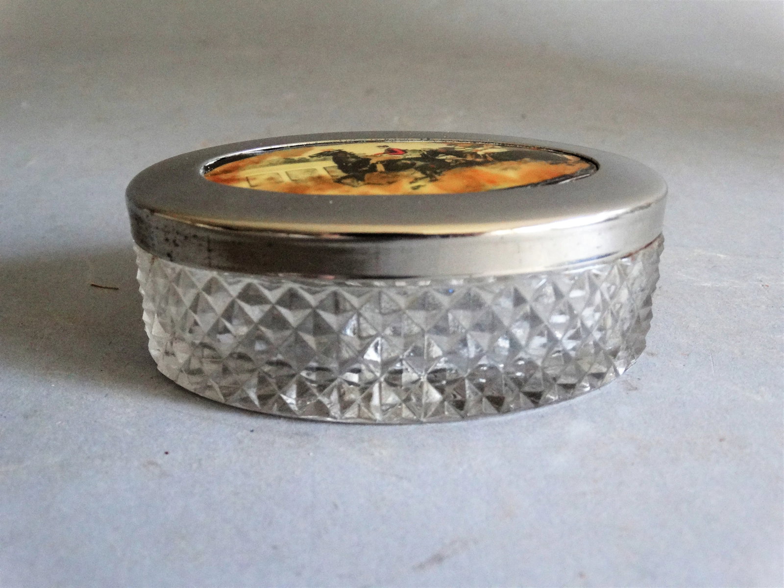 Vintage English Equestrian Trinket Box - 3