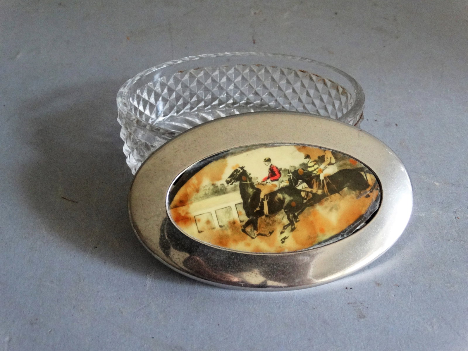 Vintage English Equestrian Trinket Box - 4
