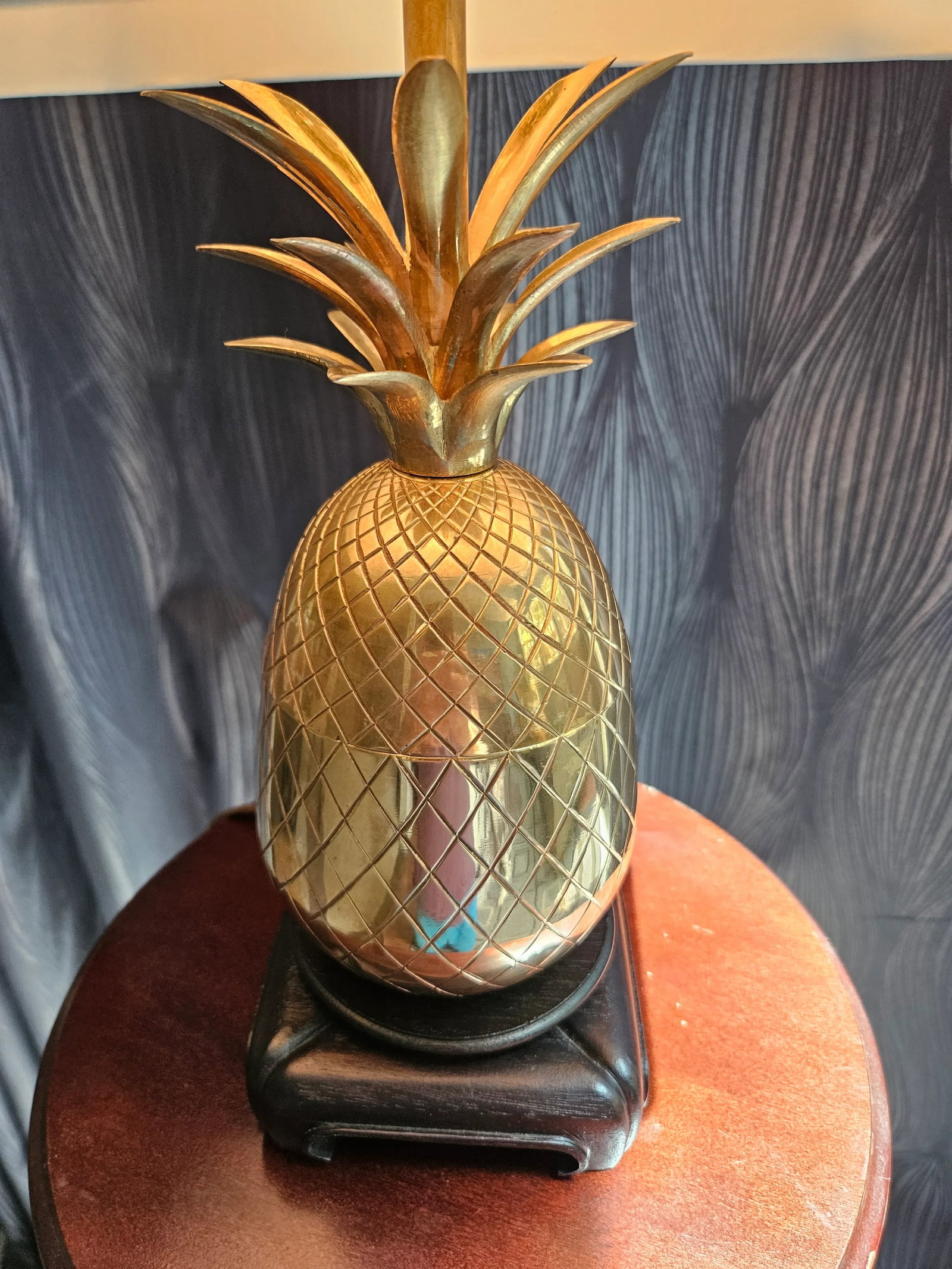 Brass Pineapple Lamp - 5