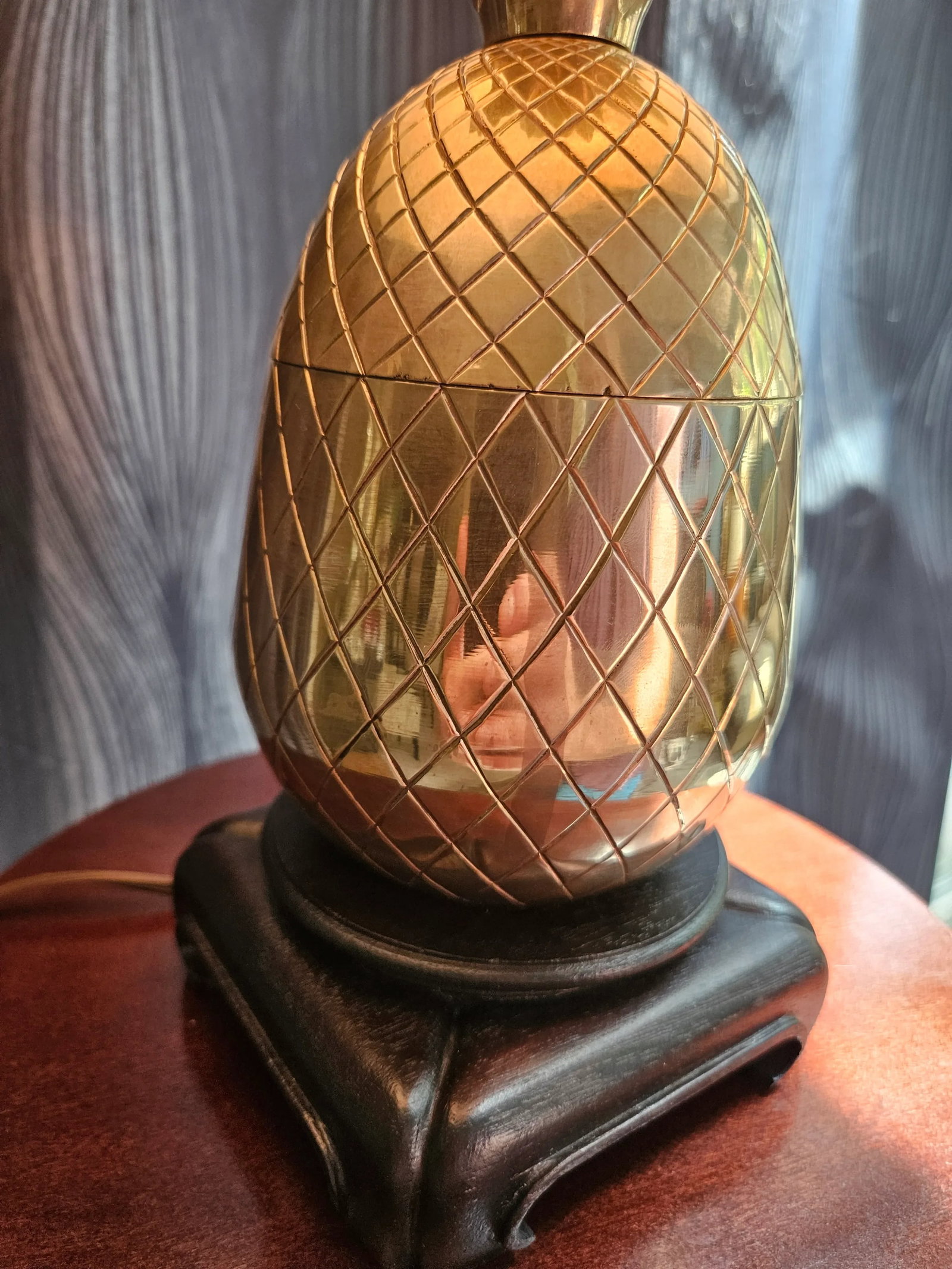 Brass Pineapple Lamp - 6