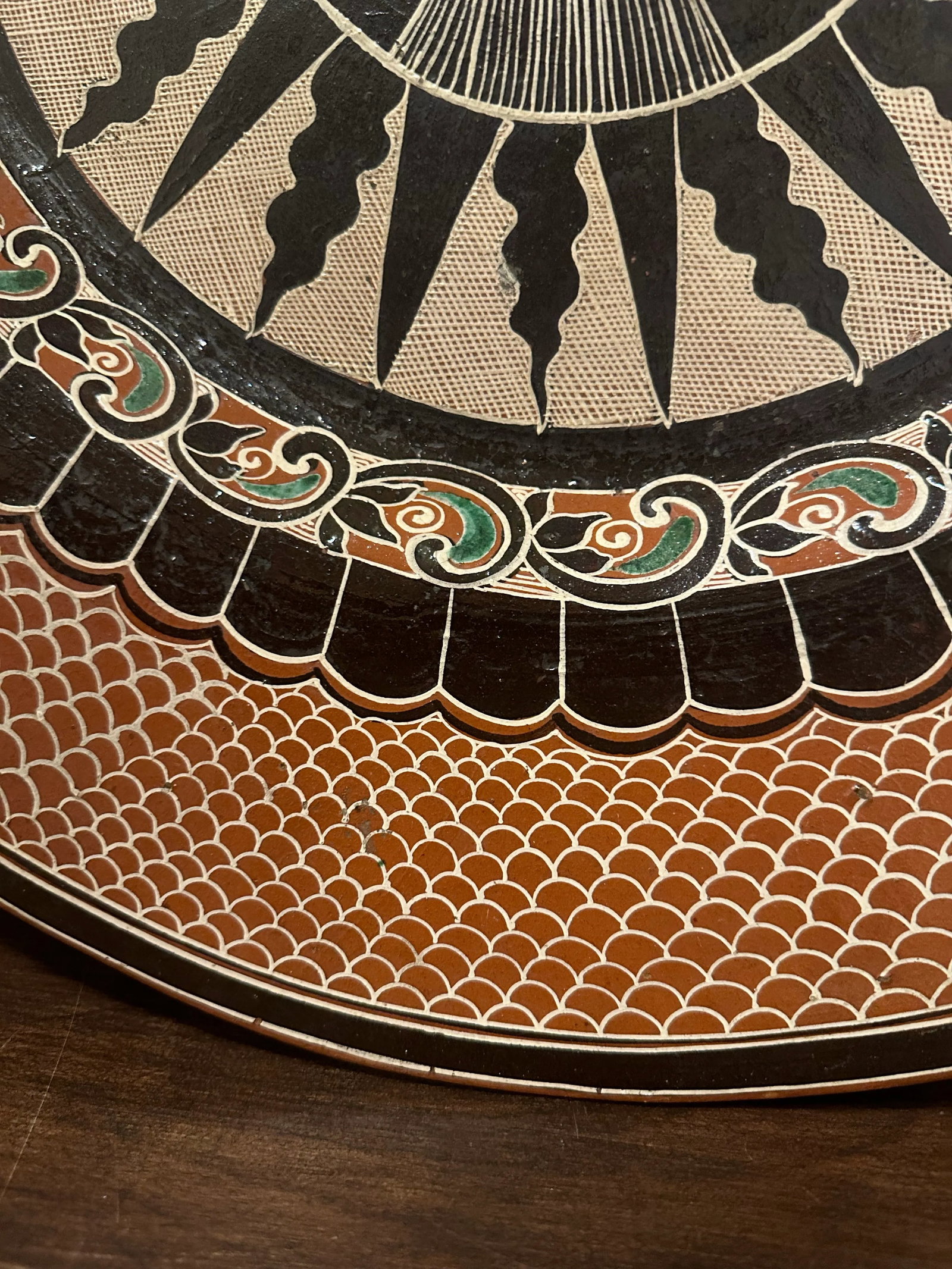 Late 20th Century Sun Folk Art Plate From Tonala, Mexico - 4