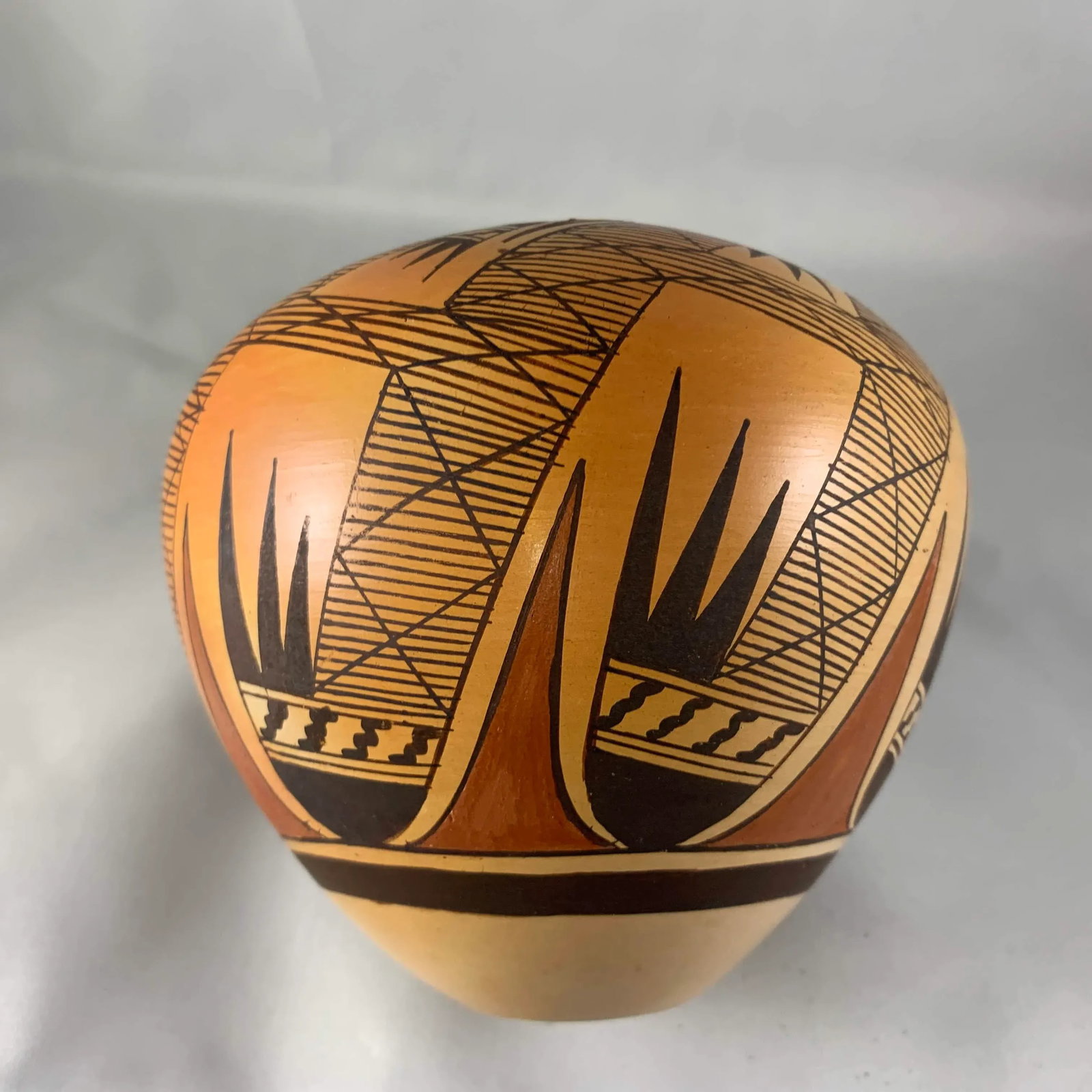 Signed Hopi Pueblo Miriam Nampeyo Polychrome Seed Pot - 4