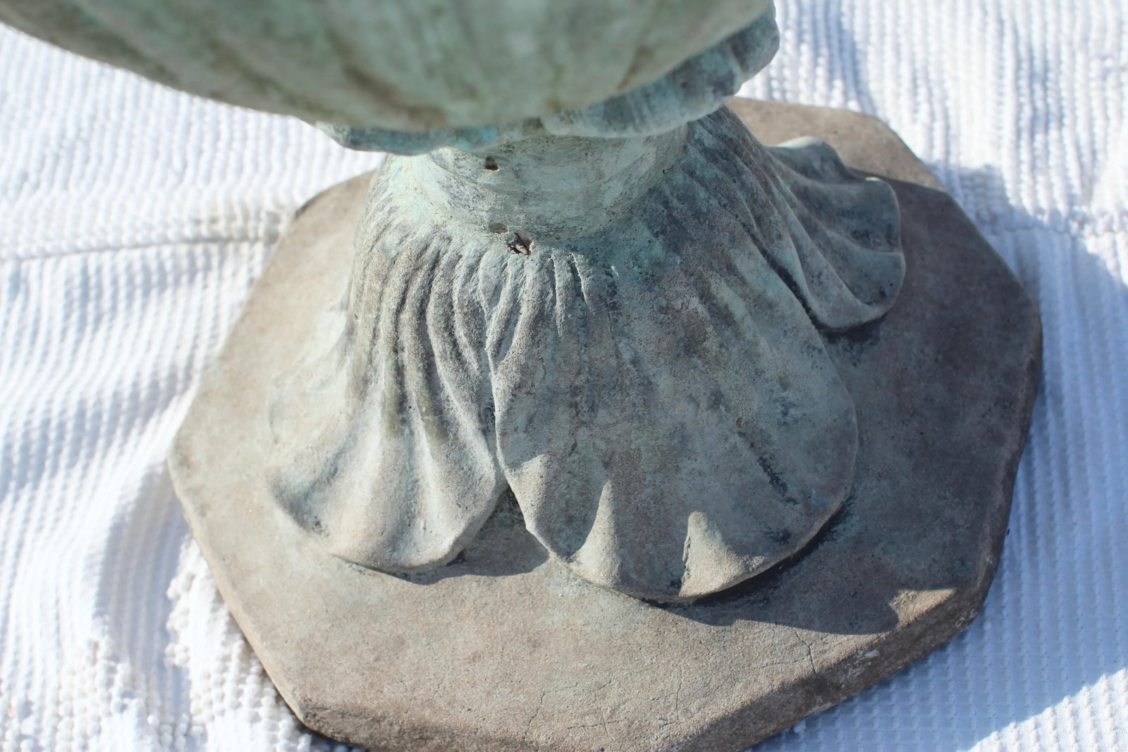 Mid 20th Century Seashell Concrete Planter - 3