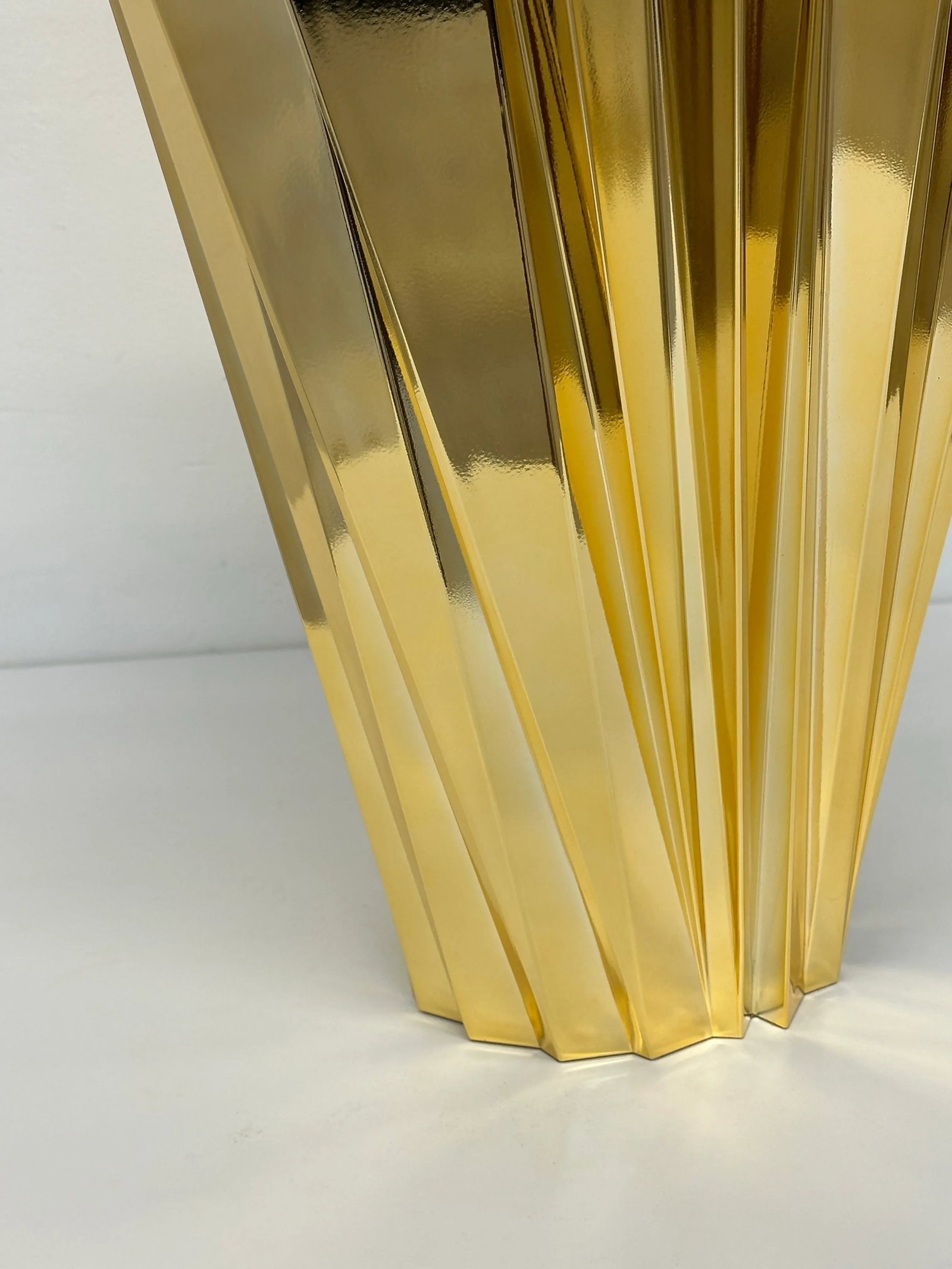 Mario Bellini Shanghai Gold Vase for Kartell - 8