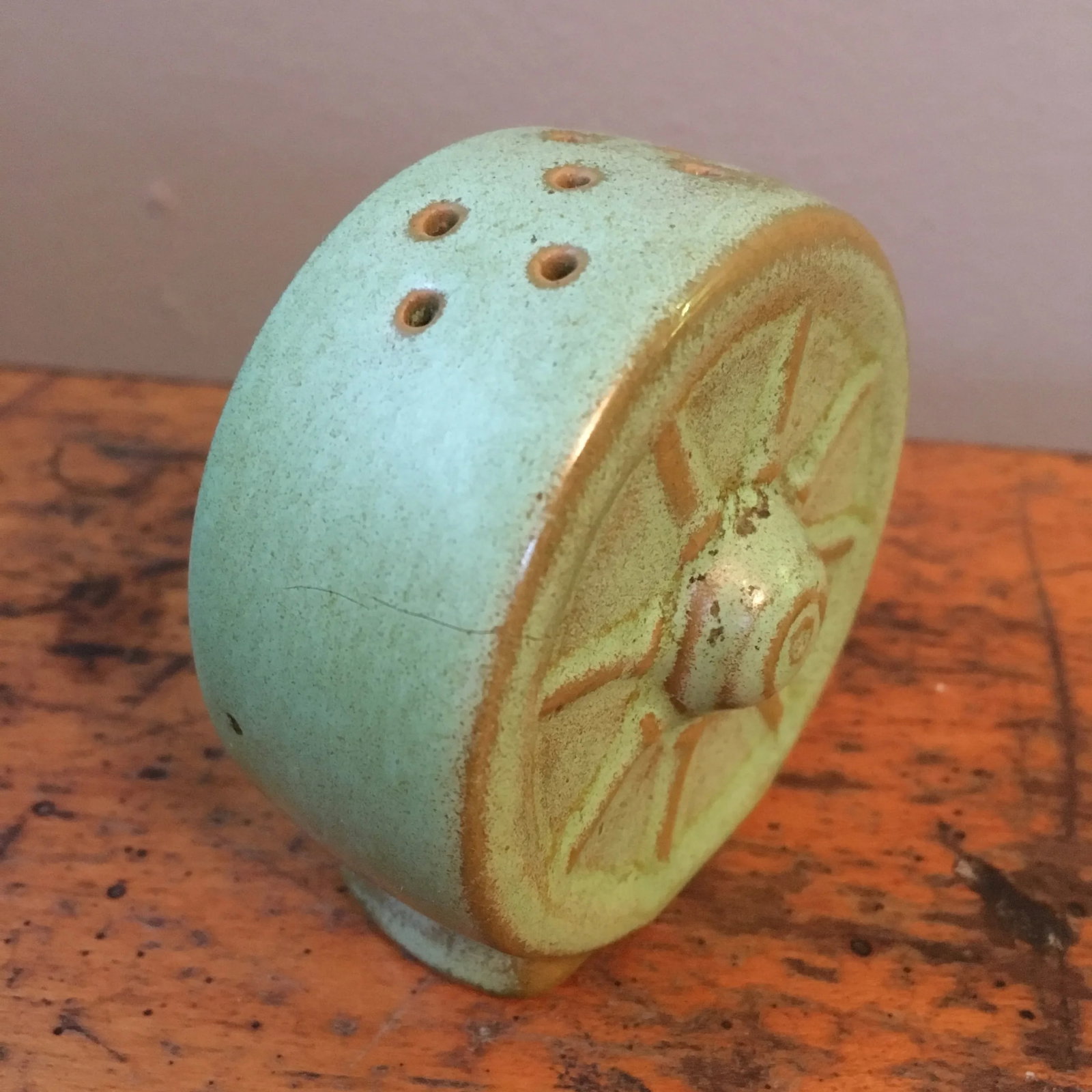 Vintage Green and Brown Frankoma Wagon Wheel Salt/Pepper Shaker - 2