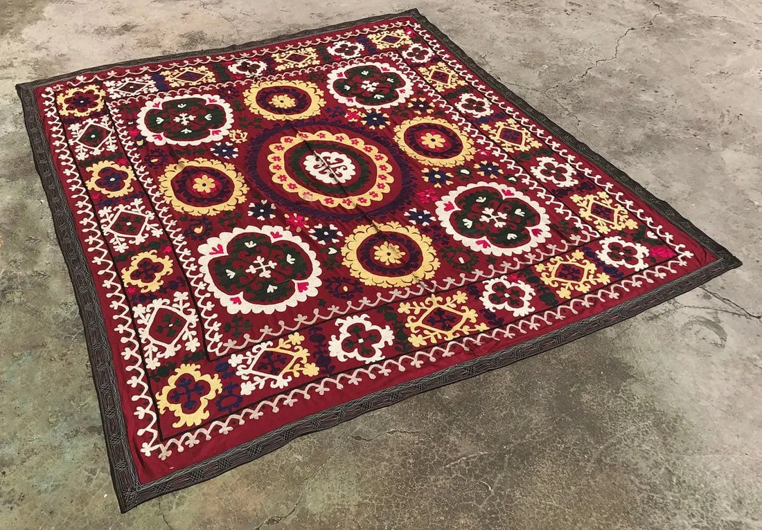 Vintage Handmade Turkish Suzani Fabric Bedding - 3