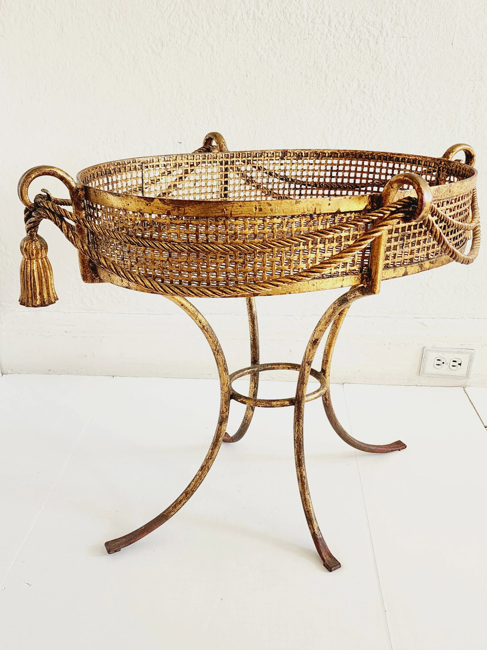 Vintage Hollywood Regency Style Gilt Iron Plant Stand - 3