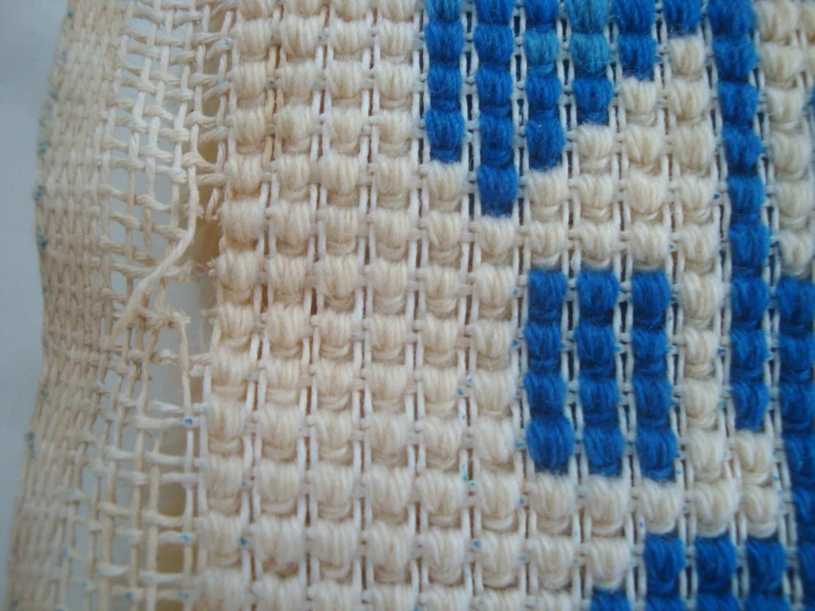 Chinoiserie Blue and White Yarn Textile Wall Art or Pillow - 5
