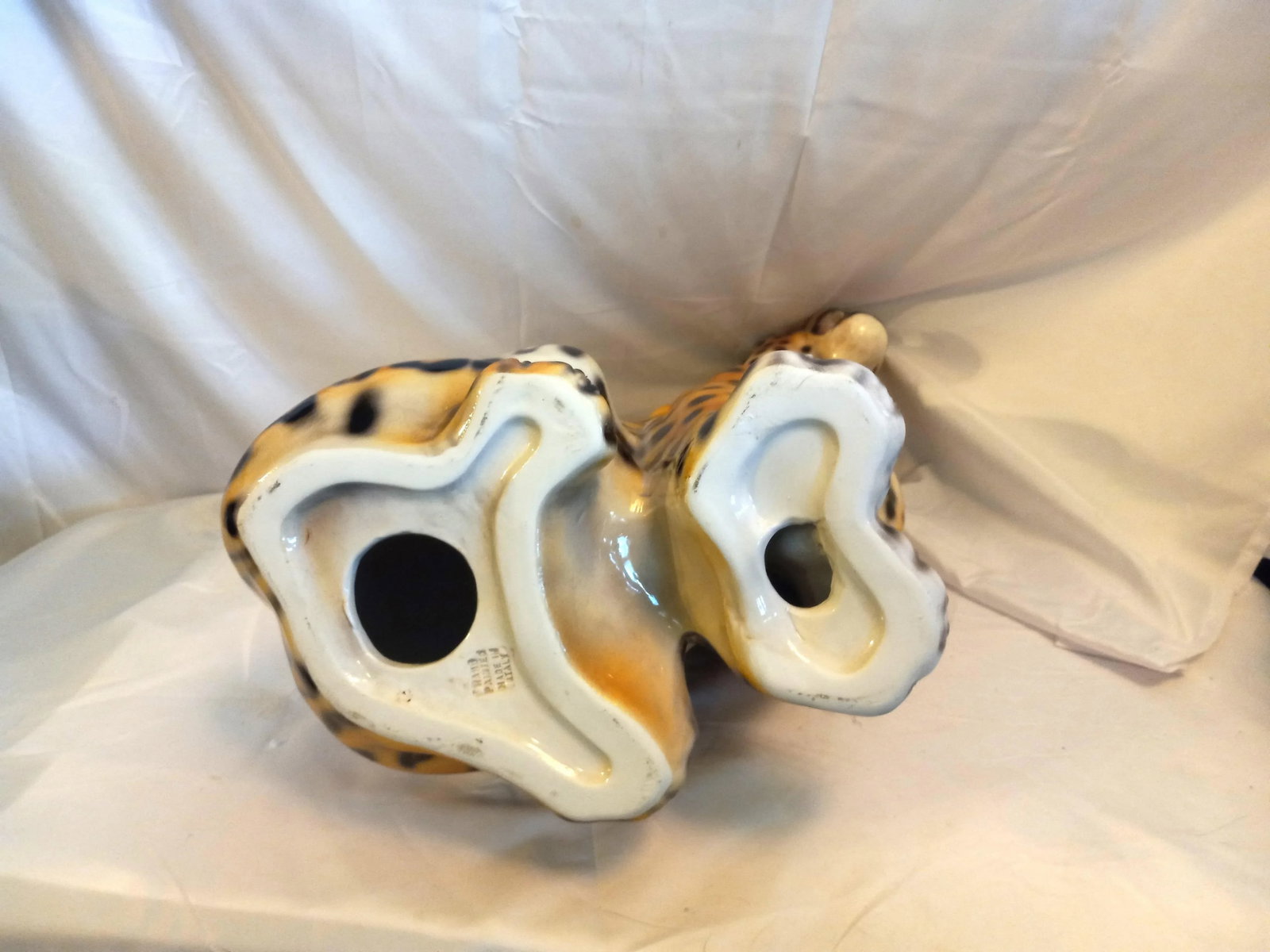 1990s Large Glass/Ceramic Sculpture of African Leopard - 9