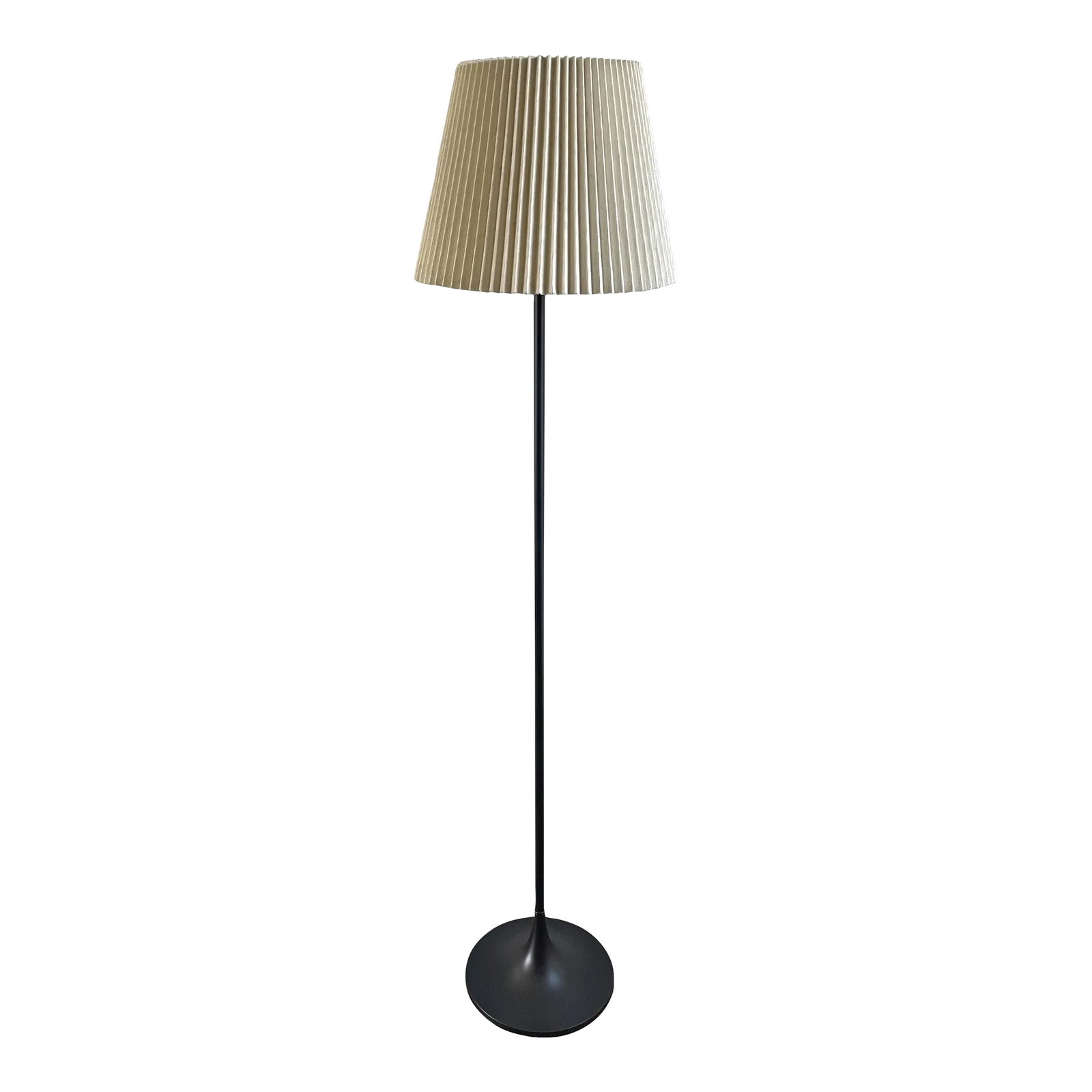 Mid-Century Tulip Floor Lamp: A sleek mid-century modern floor lamp with a tulip base and a pleated shade. Condition: Alterations: Restored Imperfections: Some Imperfections Condition Notes: Good Condition. Repainted base. Origin: