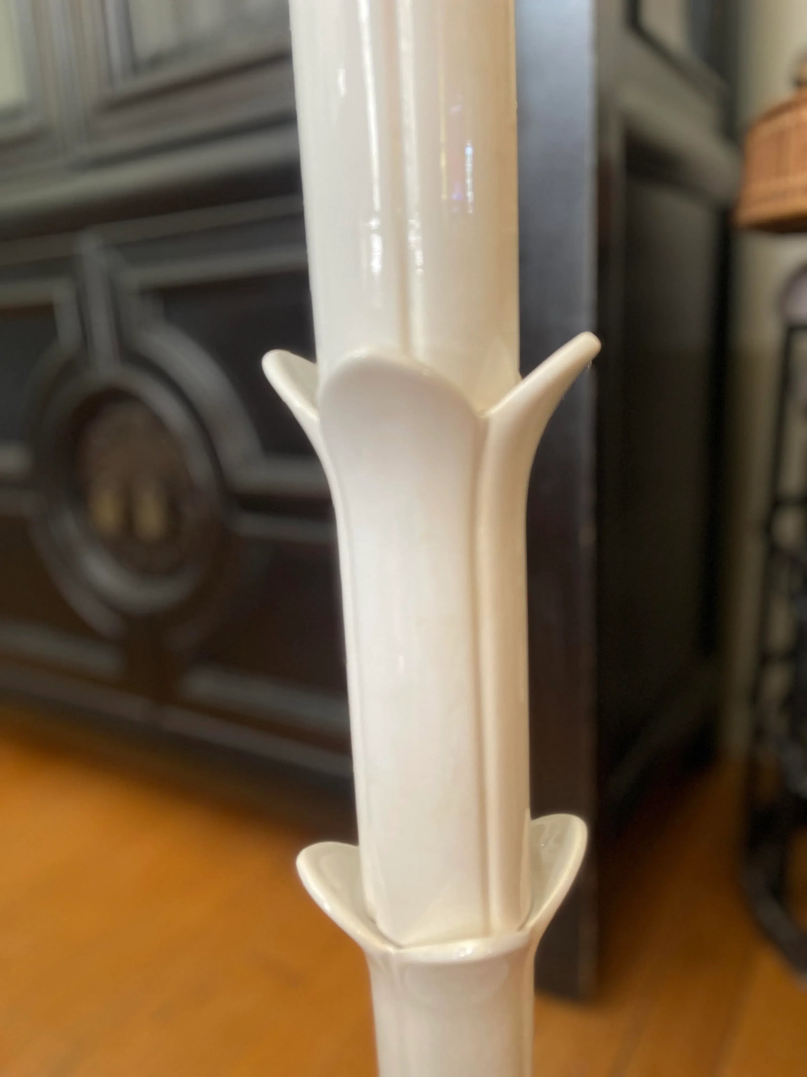 1960s White Glossy Lotus Floor Lamp Attributed to Serge Roche - 10