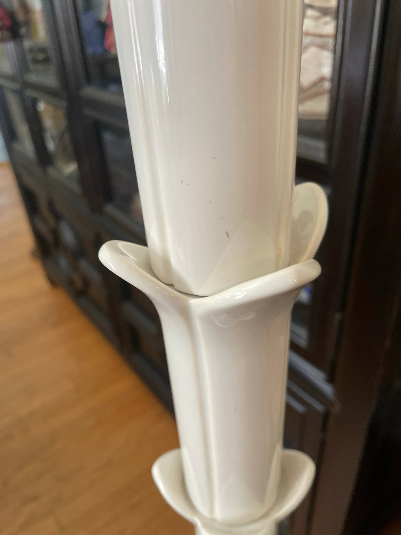 1960s White Glossy Lotus Floor Lamp Attributed to Serge Roche - 3