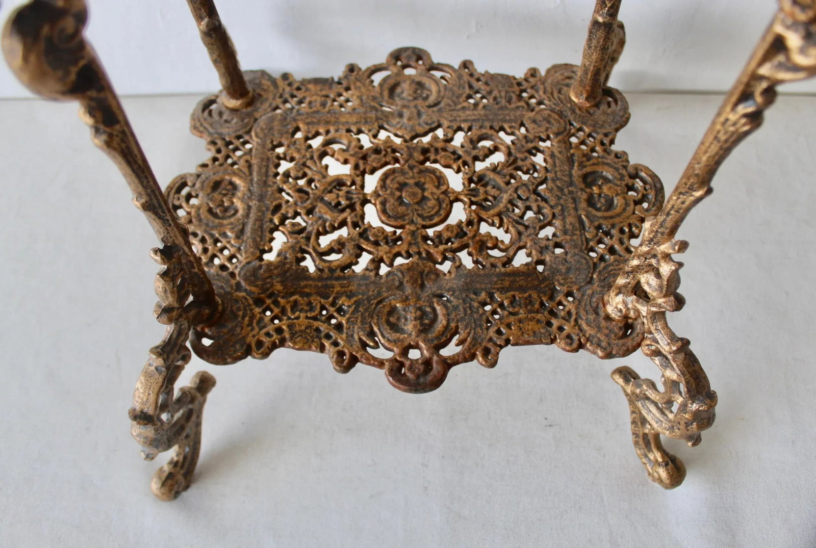 Vintage Victorian Style Ornate Cast Iron Bronze Finish Footed Plant Stand with Patina - 10