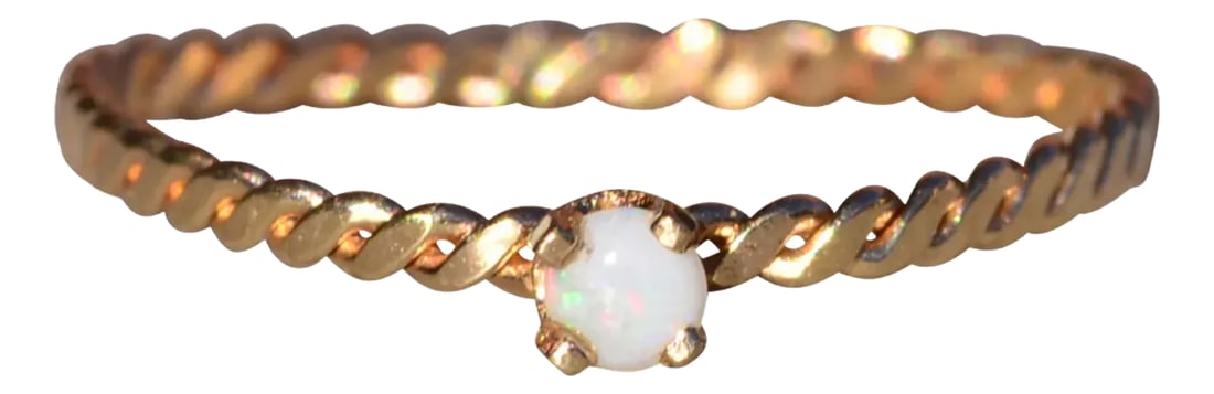 The Danlea Beach: Ladies 14K Yellow Gold Handmade Ring set with Australian Opal: The Danlea Beach: Ladies 14K Yellow Gold Handmade Ring set with Australian Opal. Hand crafted in 14 karat yellow gold, this thin ring features a rope like band set with a small Australian Opal
