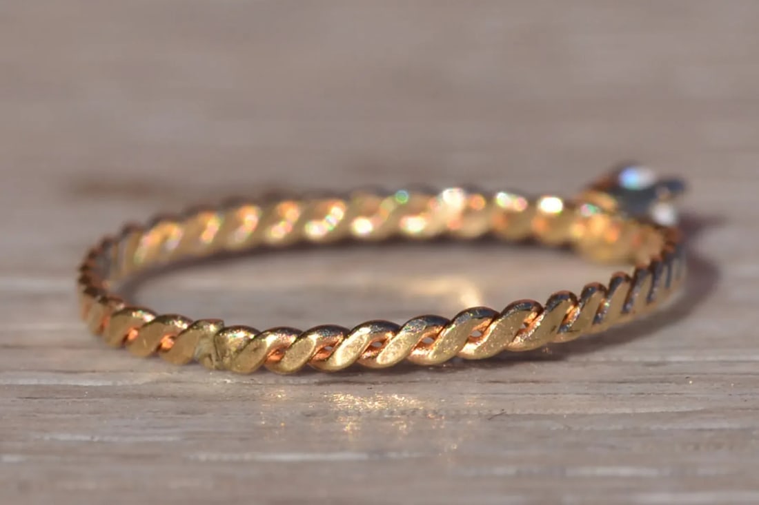 The Danlea Beach: Ladies 14K Yellow Gold Handmade Ring set with Australian Opal - 6