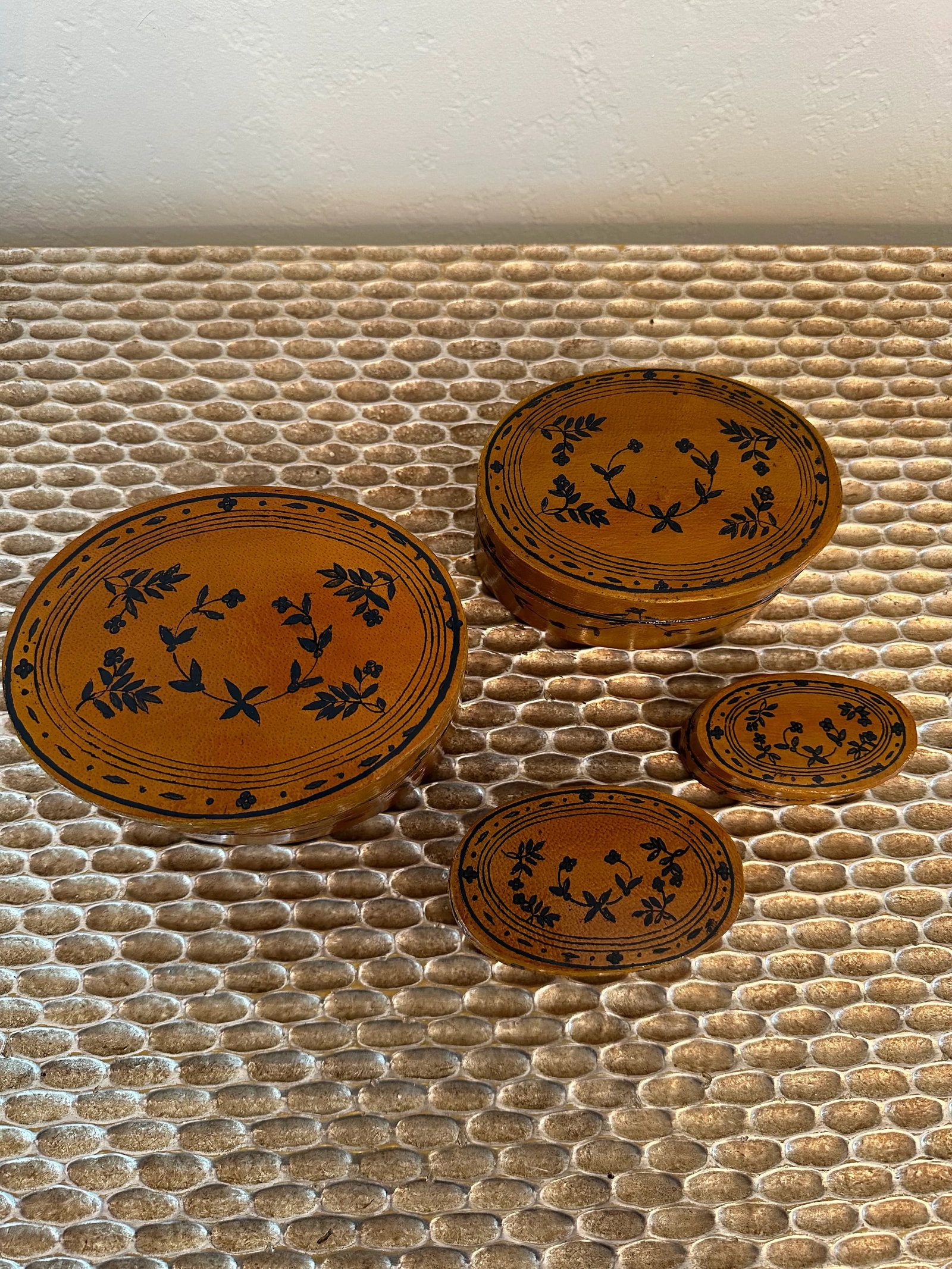 Vintage 1990s Lacquered Nesting Boxes - Set of 4 - 10