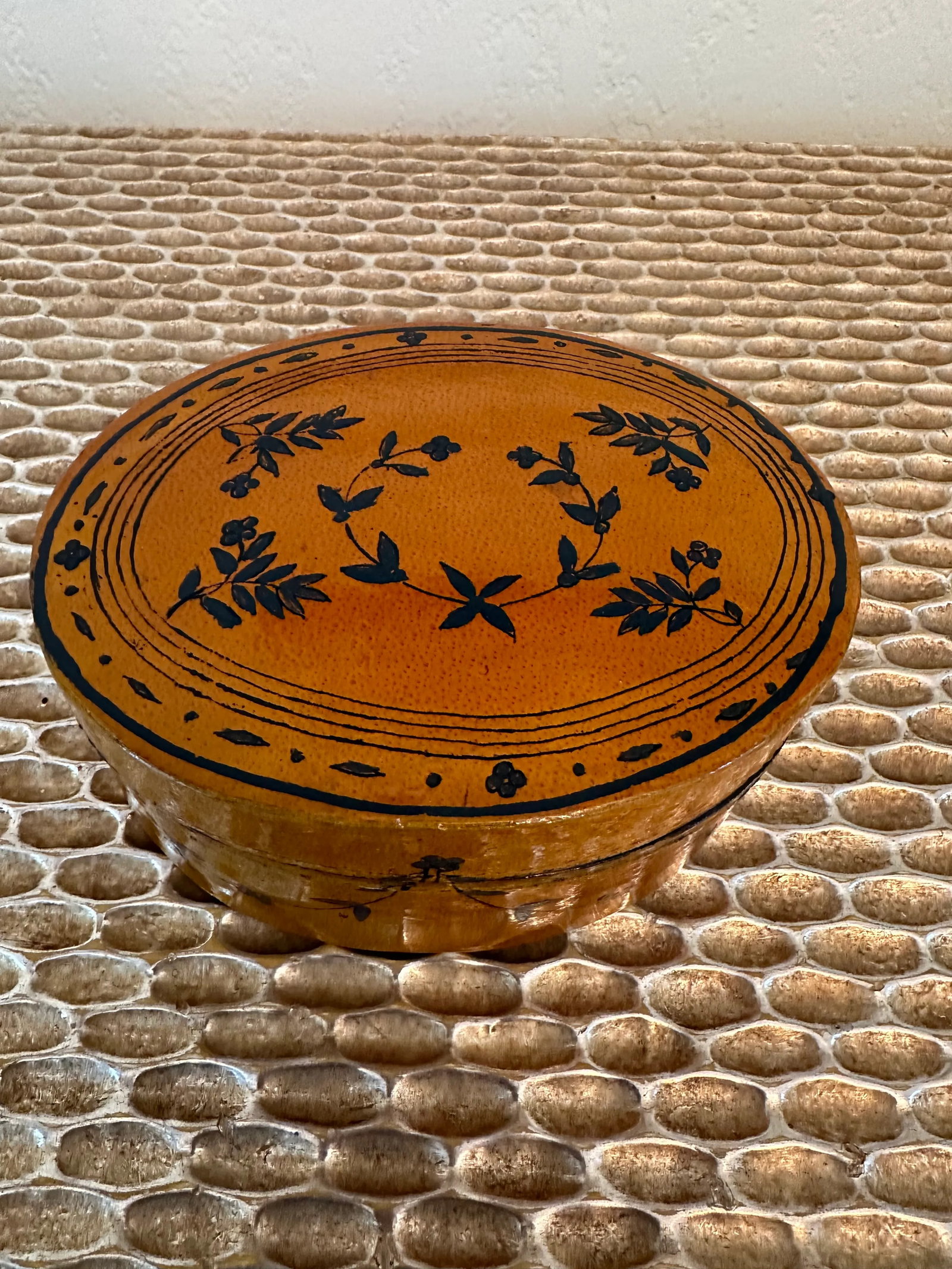 Vintage 1990s Lacquered Nesting Boxes - Set of 4 - 2