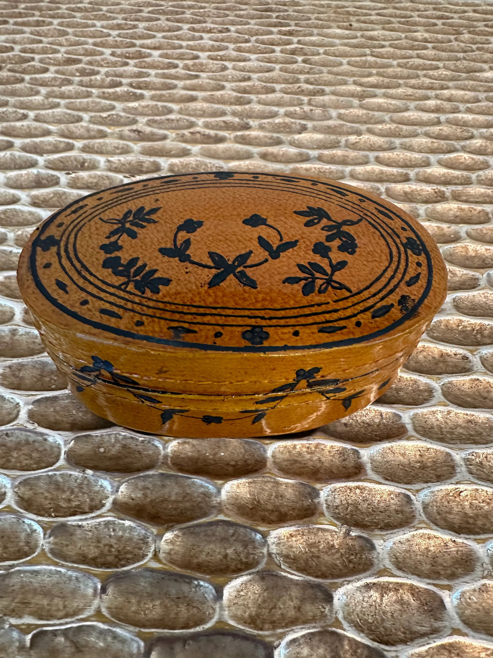 Vintage 1990s Lacquered Nesting Boxes - Set of 4 - 4