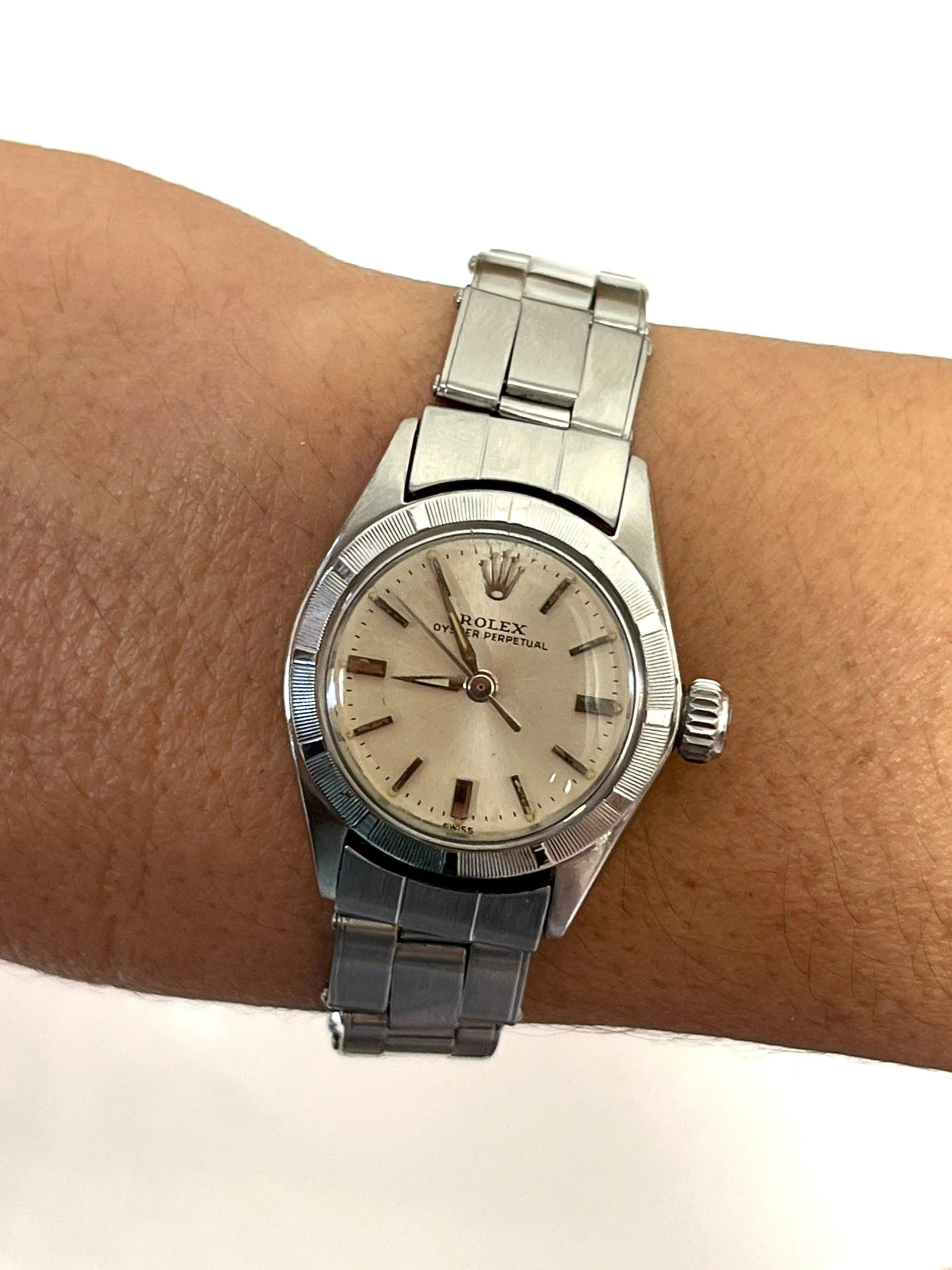 Vintage Rolex Oyster Perpetual 6623 Women's 25mm Dial Watch in Steel - 2