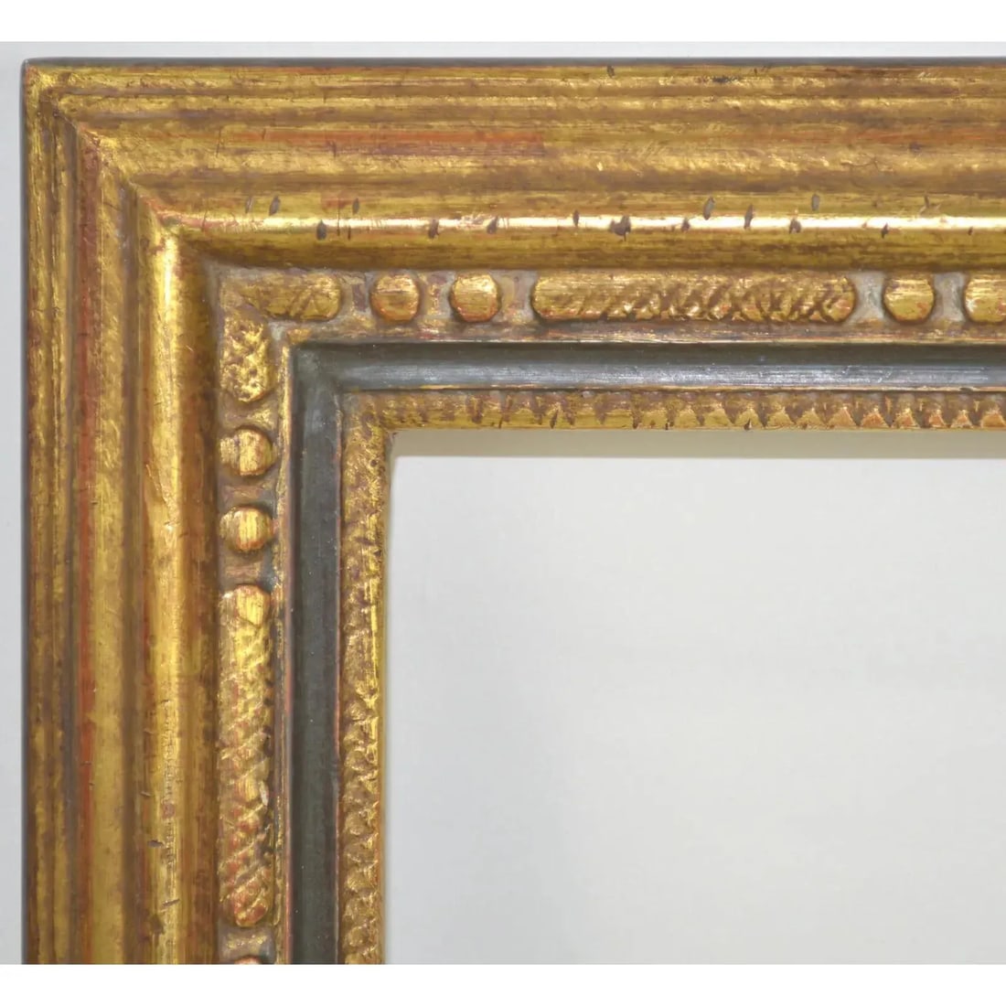 House of Heydenryk Carved & Gilt Painting Frame - 3