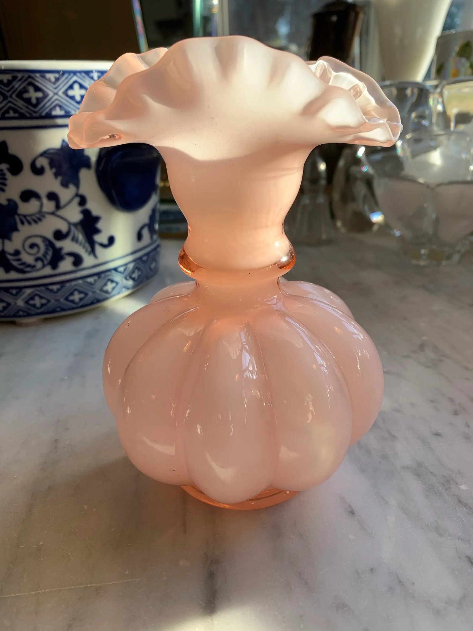 Vintage Fenton Ruffled Melon Rosaline Glass Vase - 6