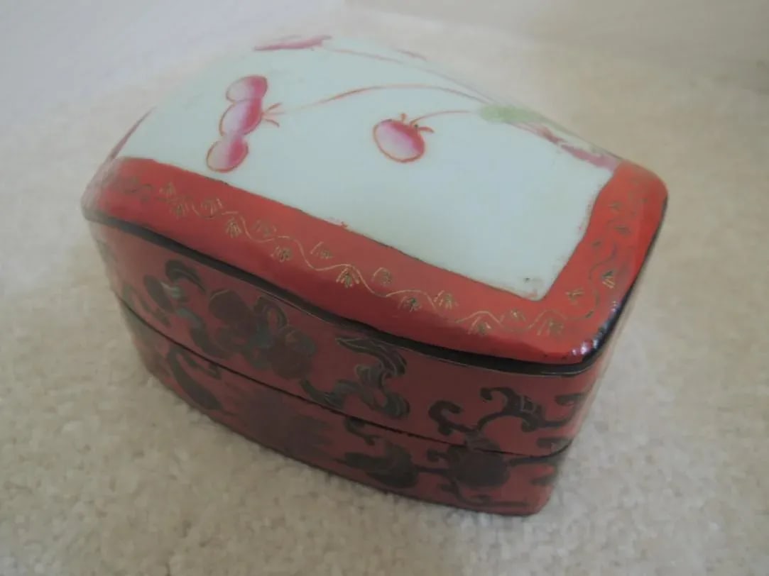 1950s Japanese Lacquer Box Red Jewelry Box - 7