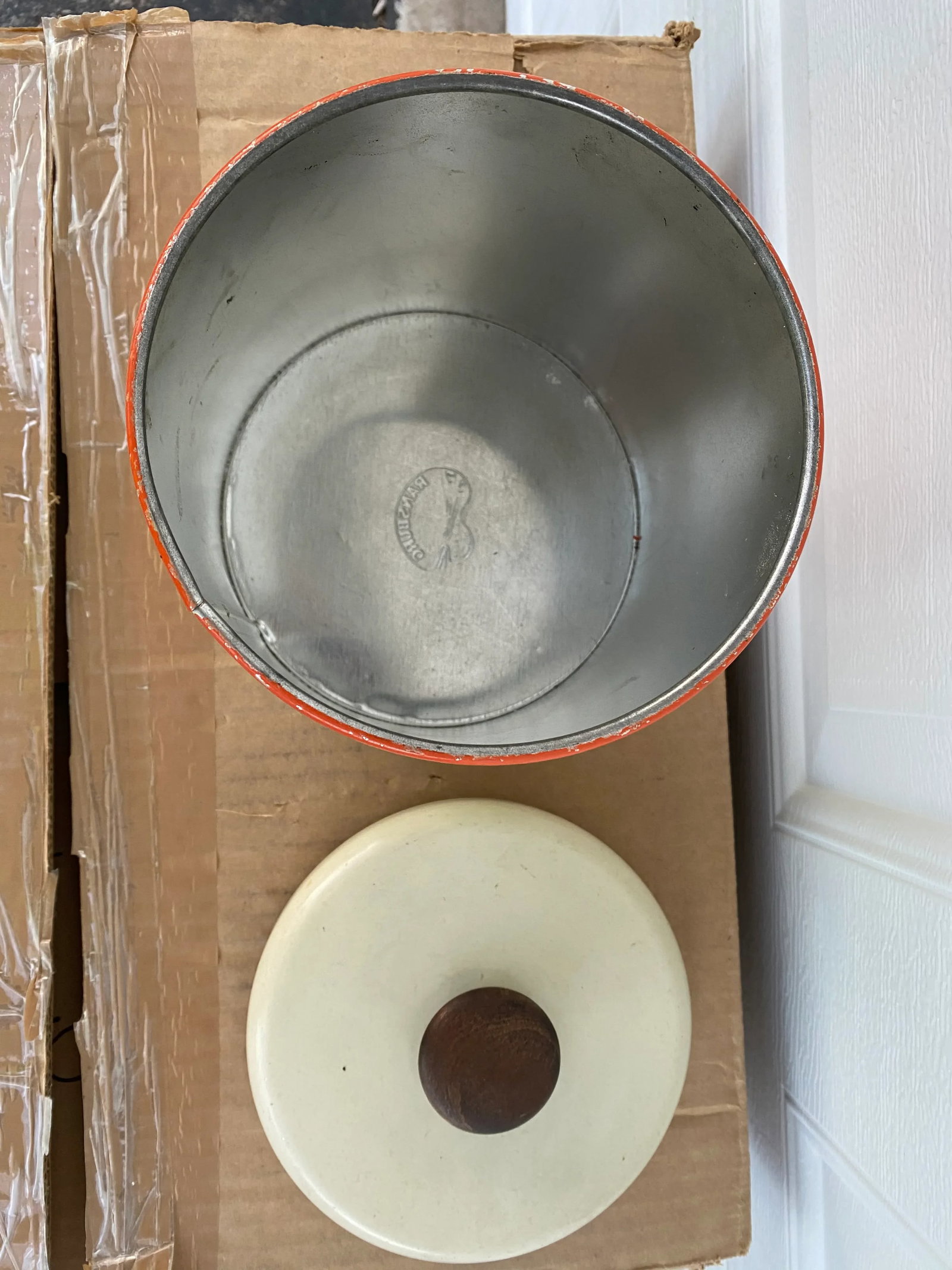 Mid 20th Century Ransburg Floral Tin Canister - 4