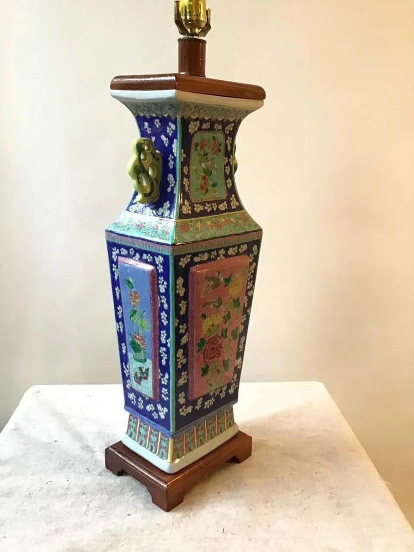 1960s Floral Hand Painted Ceramic Colorful Asian Table Lamp - 4
