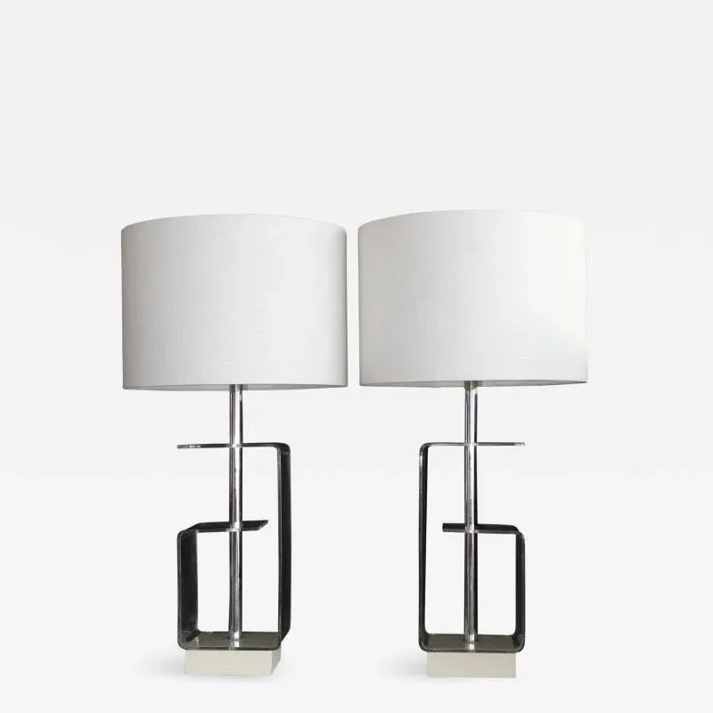 Geometric Clear Lucite Table Lamps - a Pair - 10