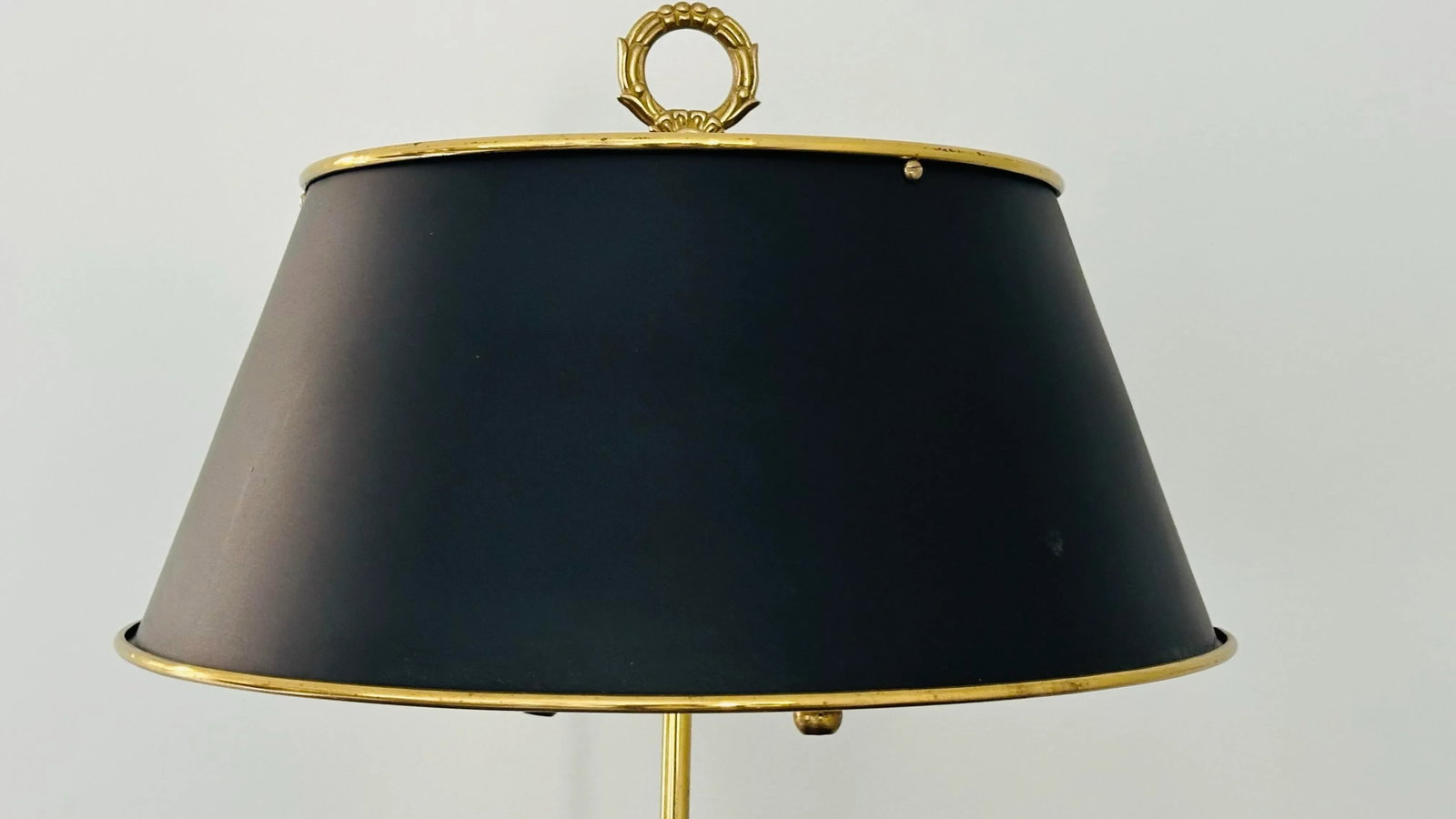 French Empire Louis XVI Style Bouillotte Lamp Brass With Black Tole Shade - 7