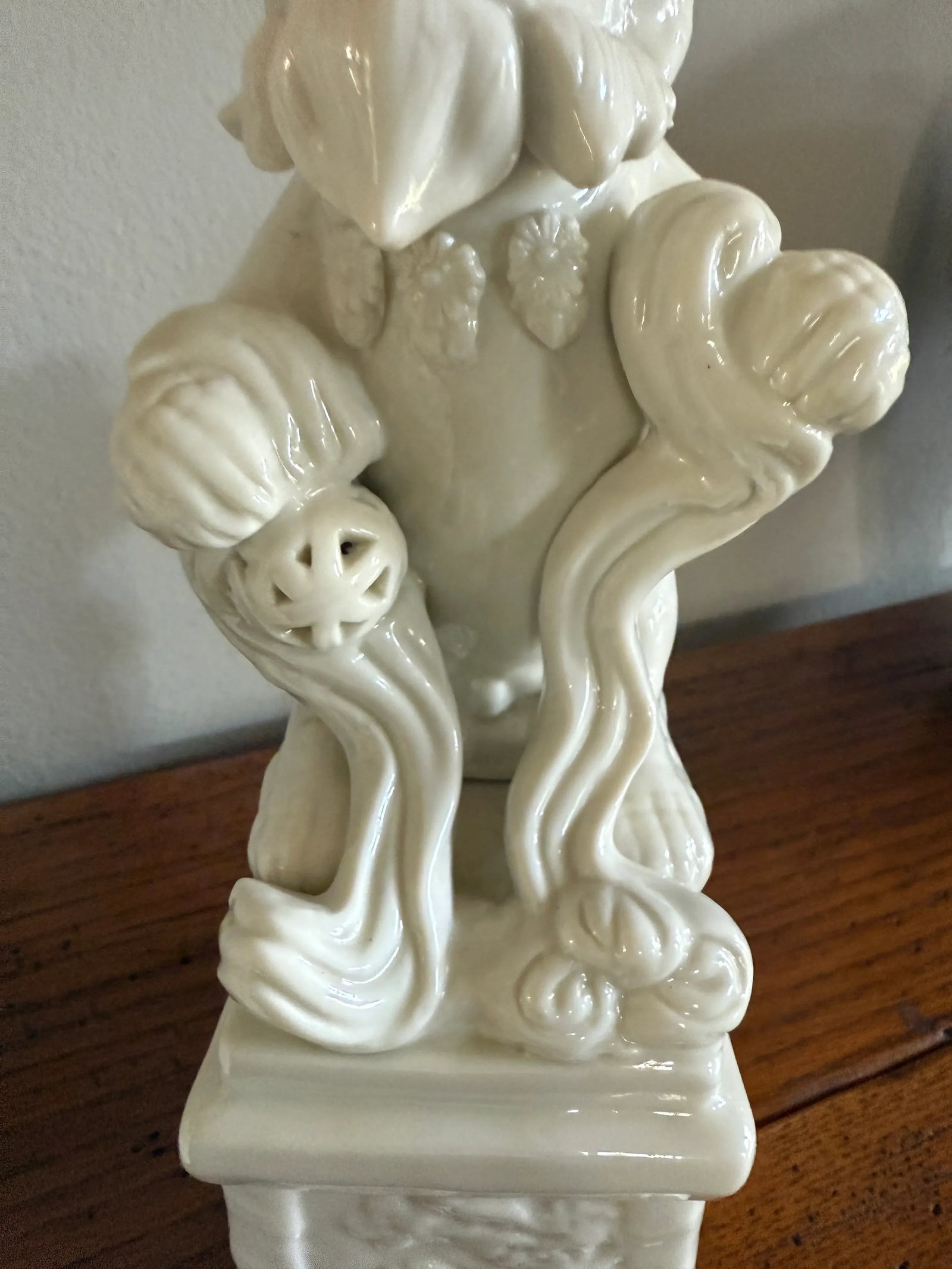 Blanc De Chine Foo Dogs With Ball and Baby, 1940's, a Pair - 9