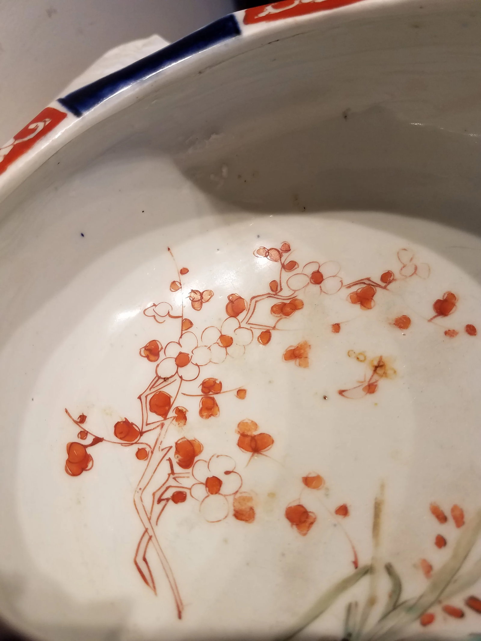 Imari Pot Circa 1890 Found in Northeast England - 10