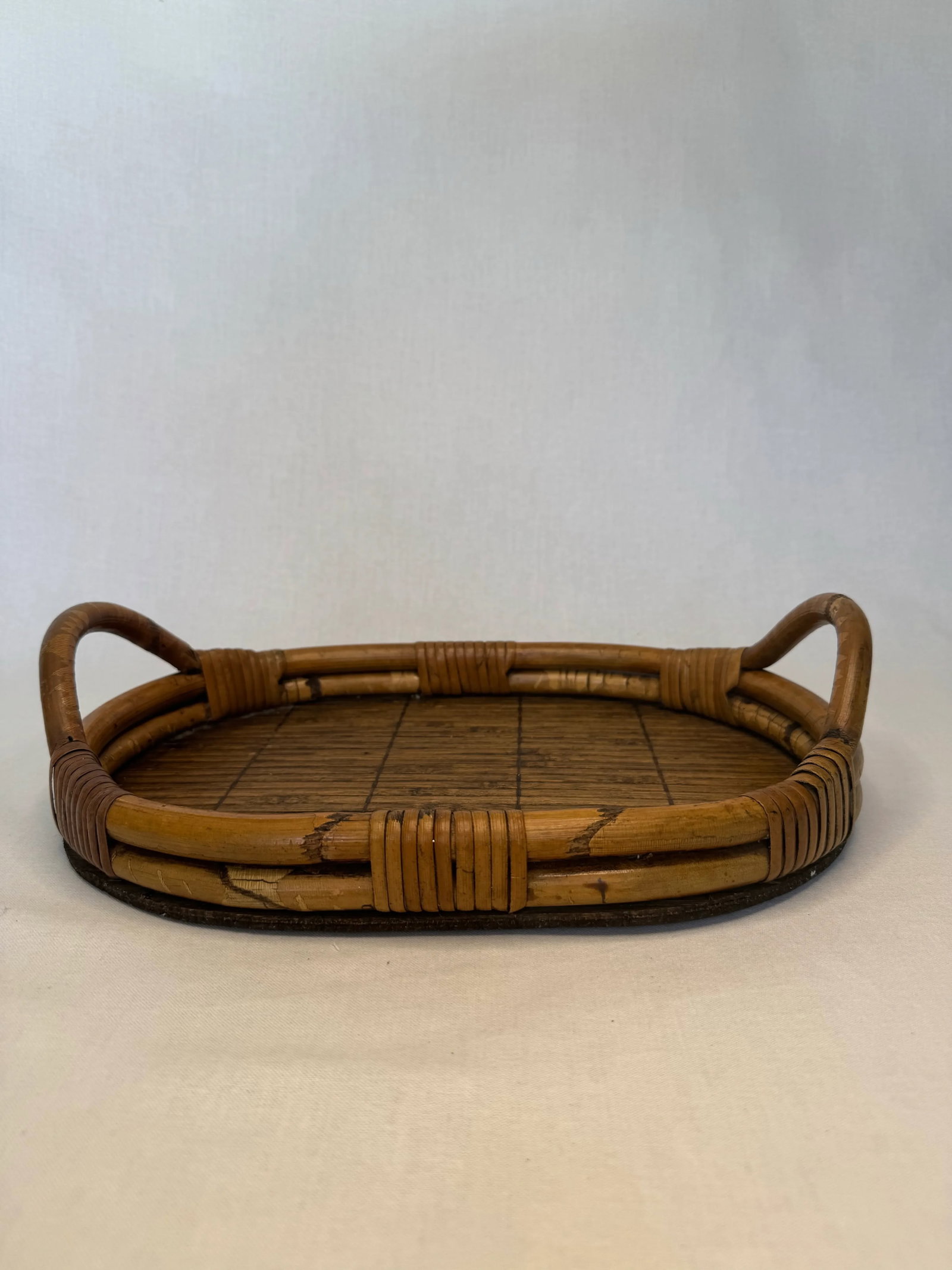 Vintage Coastal Bamboo & Pencil Reed Rattan Double Handle Serving Tray in the Style of Gabriella Cre - 3