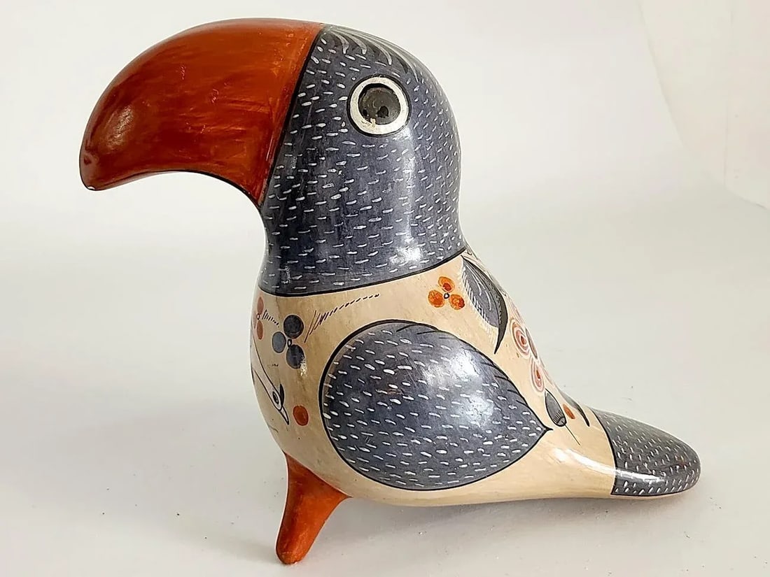 1960s Large Tonala Mexico Ceramic Toucan Figurine, Artisan Signed - 6