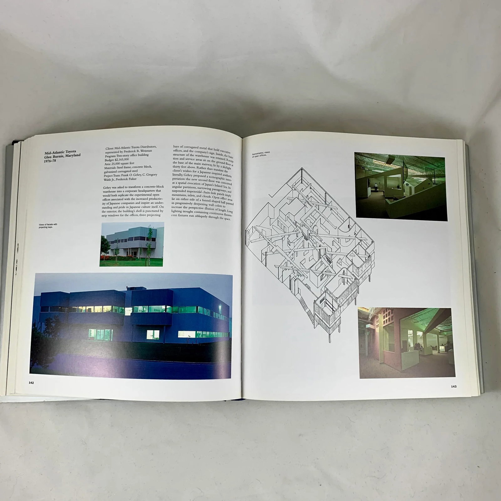 Frank O Gehry, the Complete Works by Francesco Dal Co. Modern Architecture Book 1998 - 7