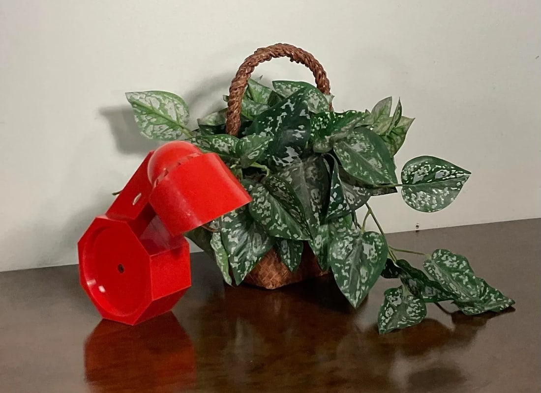 Vintage Red 70s Light-Horse High-Intensity 7 Position Task Lamp by Reiley Moustakas - 11