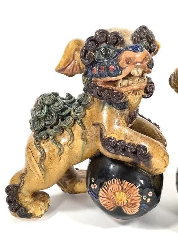 Pair of Mid-Century Chinese Ceramic Polychrome Foo Dog Figurine - 7