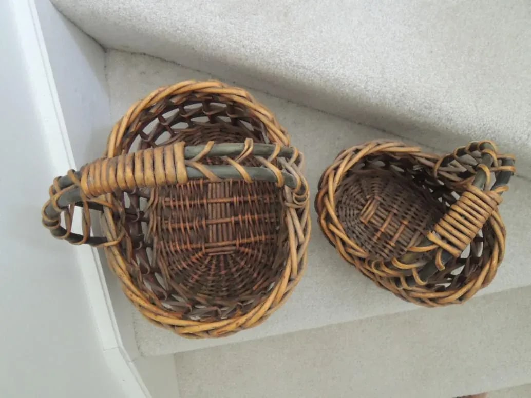 Late 20th Century Basket Thick Woven Wood Nesting Baskets With Carrying Handles - Set of 3 - 6