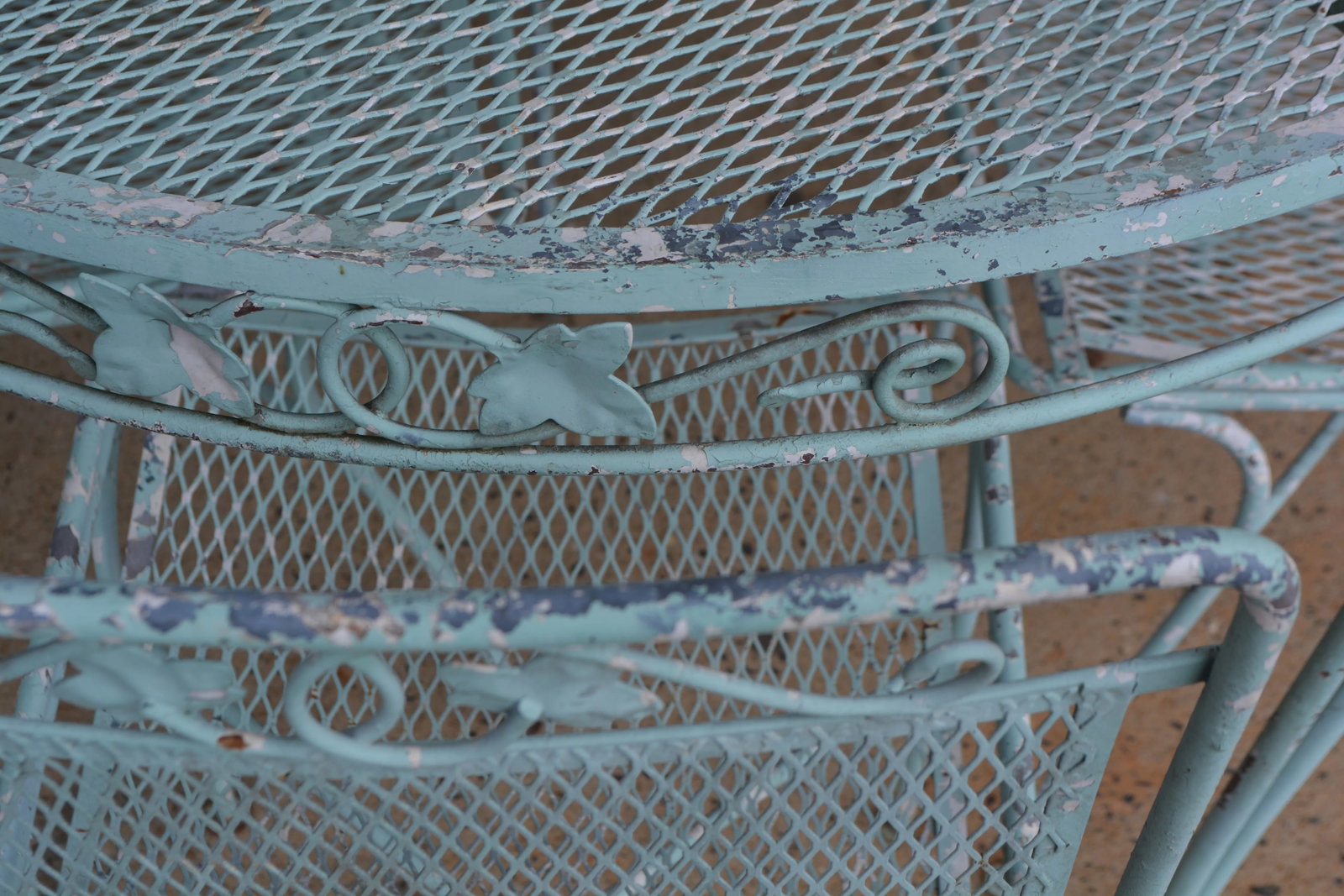 Vintage Salterini Style Ivy Wrought Iron Aqua Blue Round Patio Table & 4 Chairs Set - 12