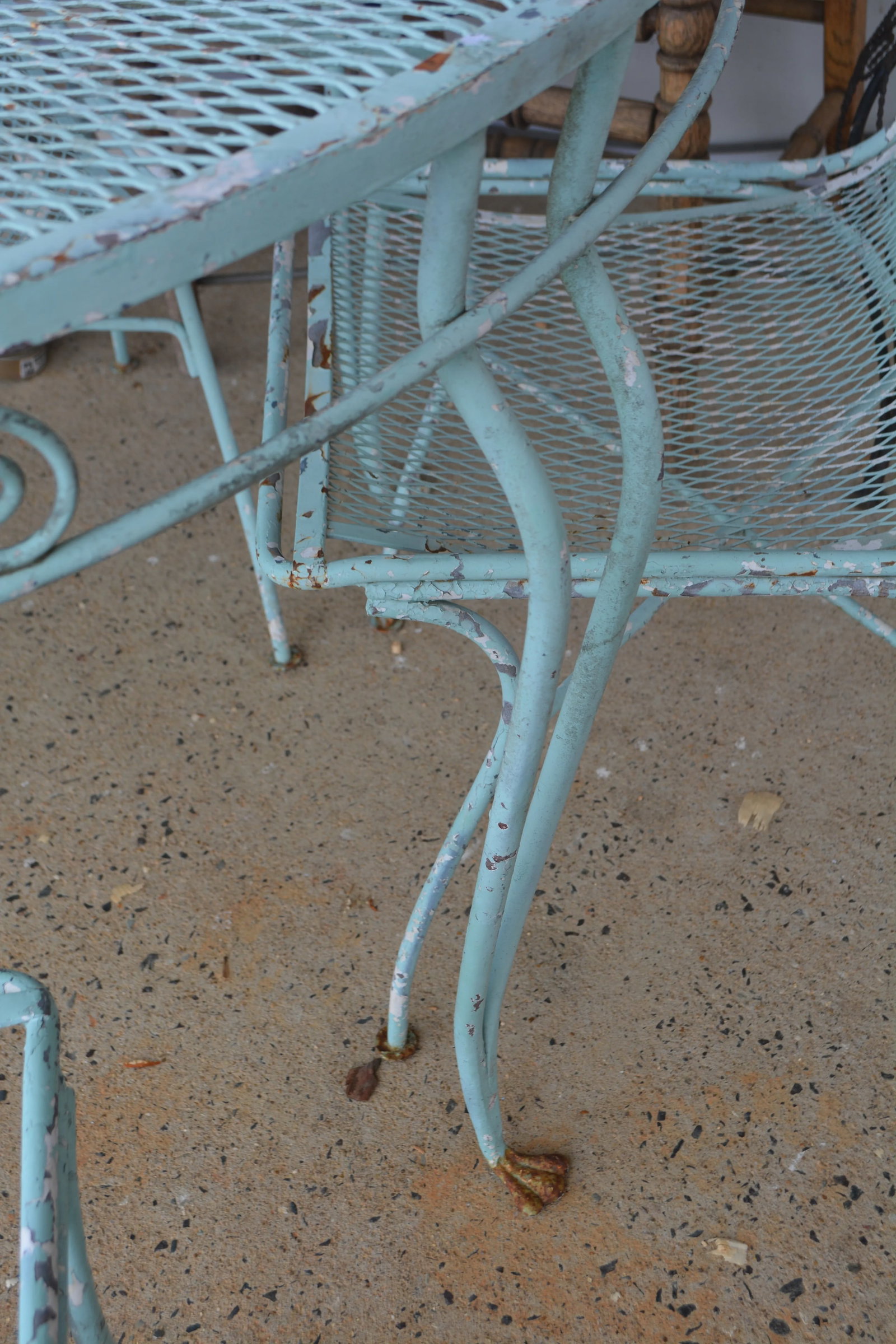Vintage Salterini Style Ivy Wrought Iron Aqua Blue Round Patio Table & 4 Chairs Set - 4