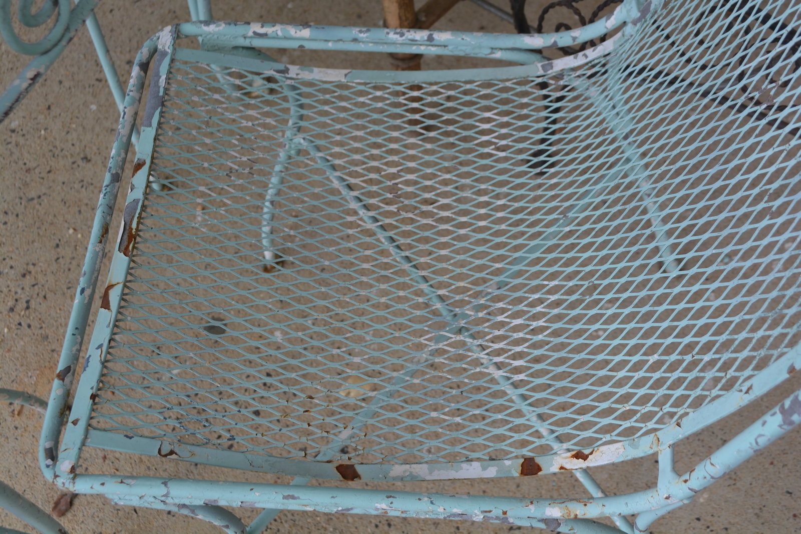 Vintage Salterini Style Ivy Wrought Iron Aqua Blue Round Patio Table & 4 Chairs Set - 7
