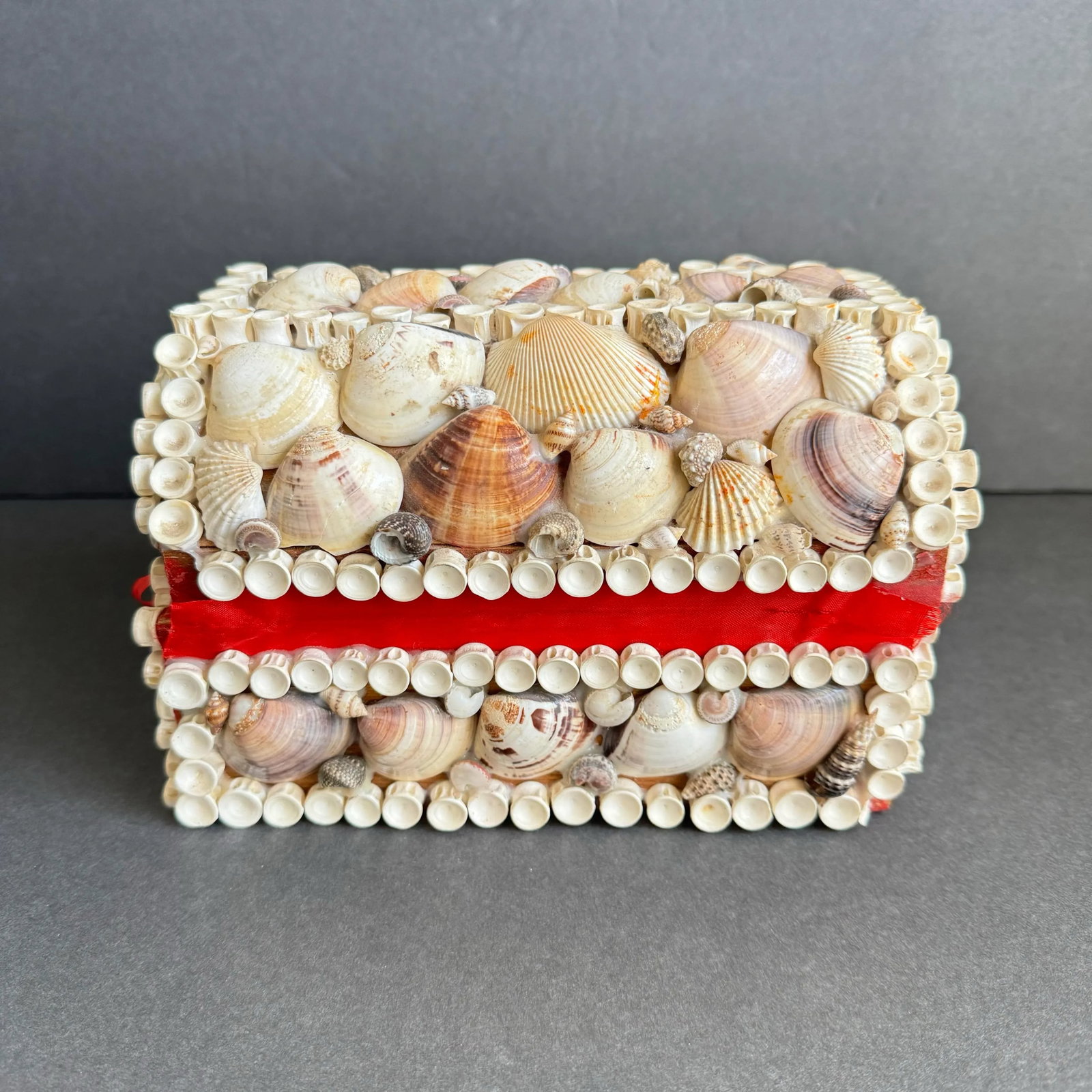 Vintage Seashell Jewelry Box Shell Encrusted Domed Trinket Box - 4