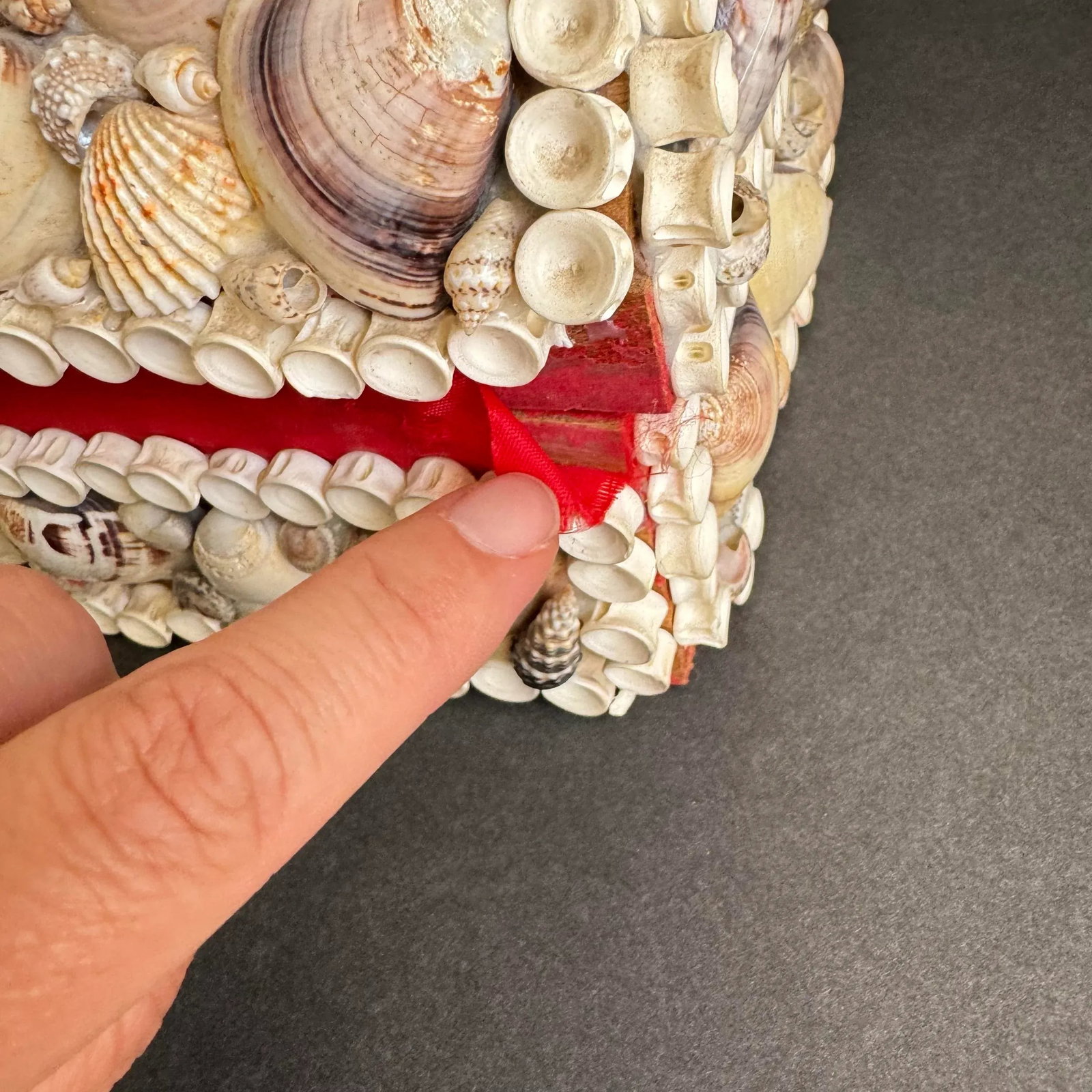 Vintage Seashell Jewelry Box Shell Encrusted Domed Trinket Box - 5